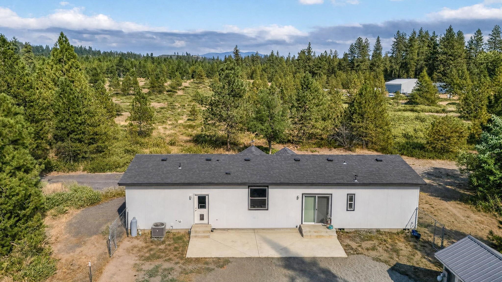 28995 N Hardesty Rd - Photo 32
