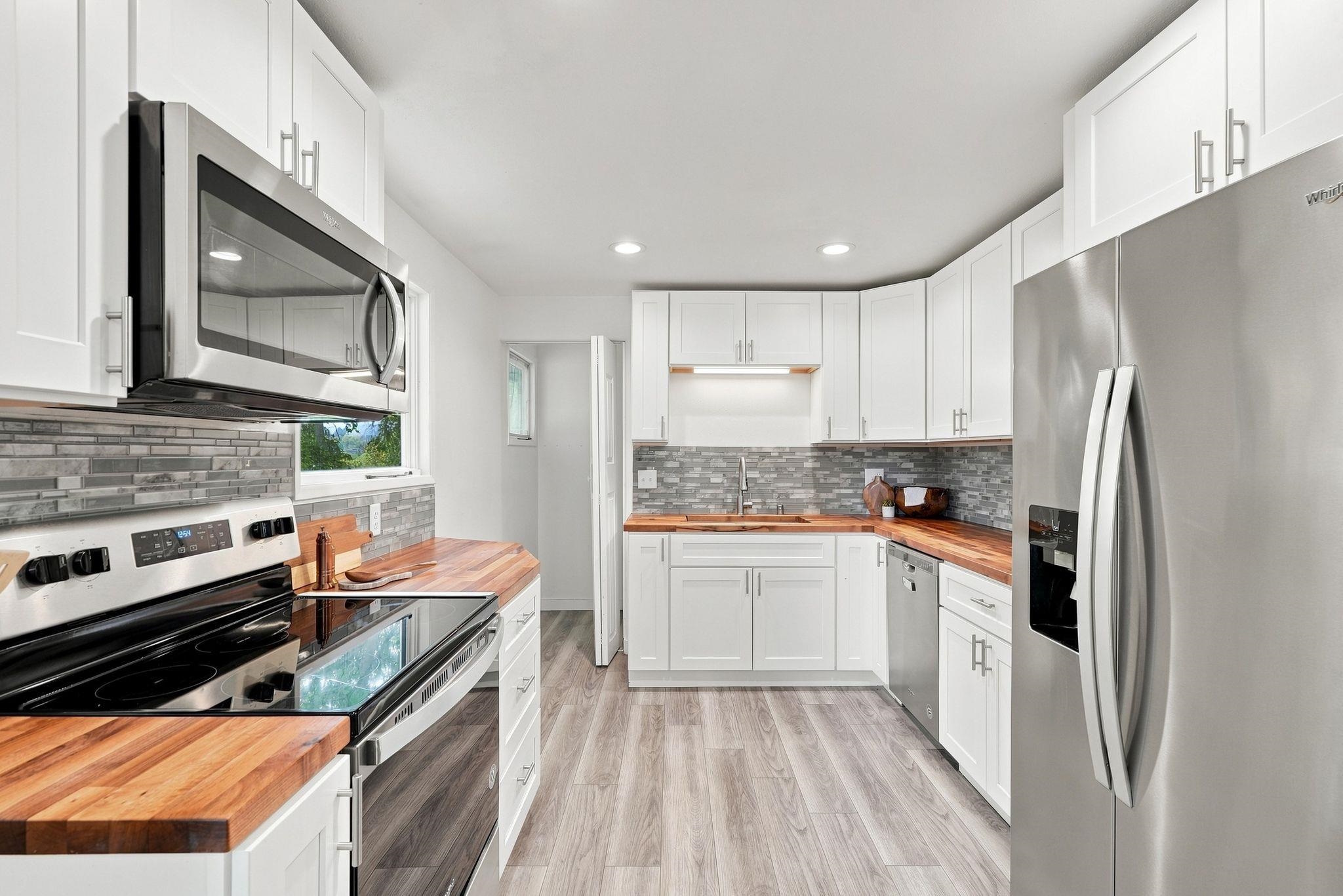 12118 E 22nd Ave - Photo 14