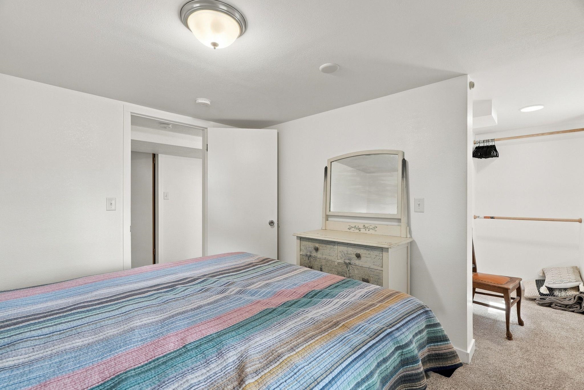 12118 E 22nd Ave - Photo 33