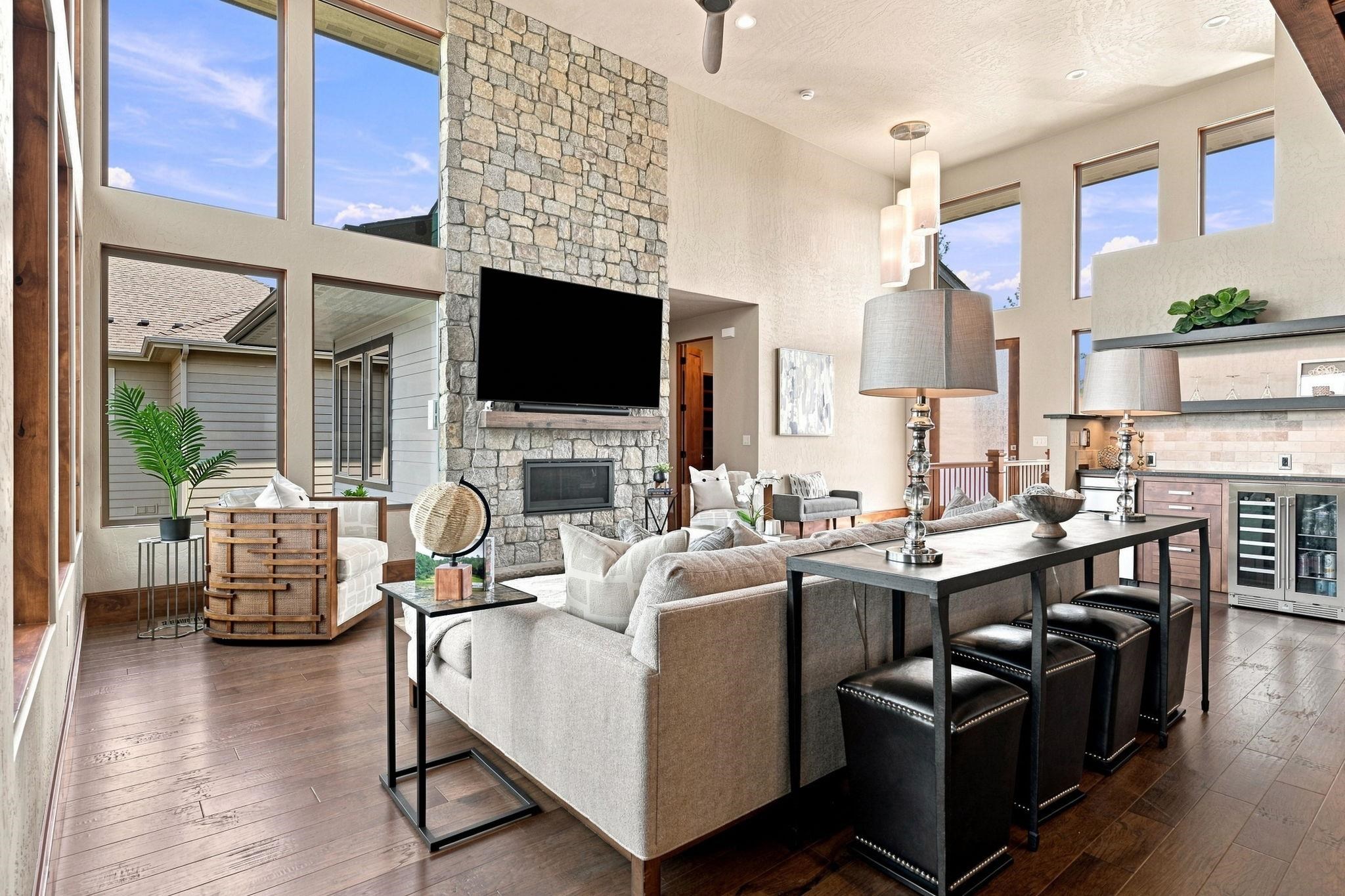 1201 E Fireside Ln - Photo 5