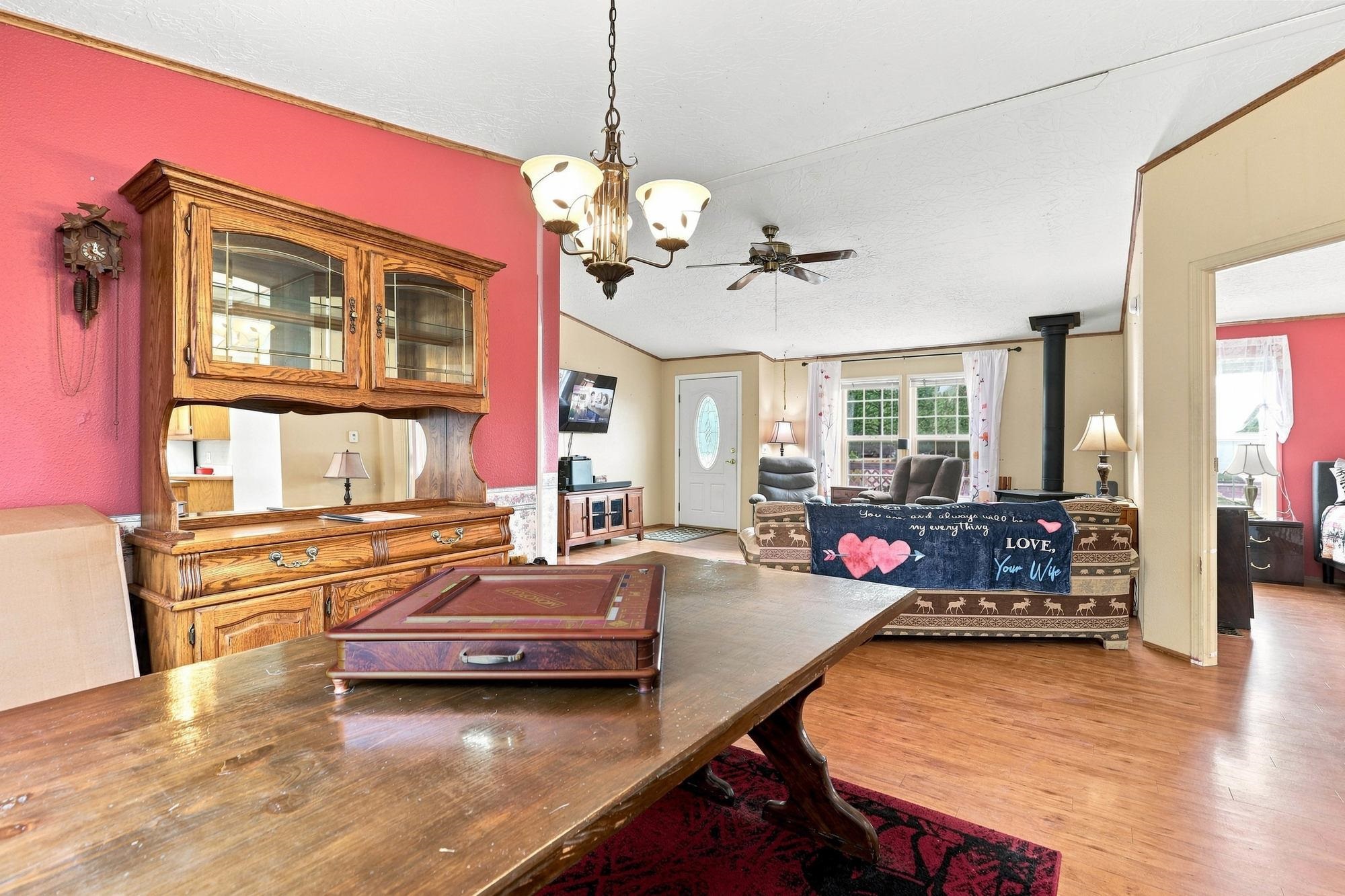 5 W MONTGOMERY Rd - Photo 9