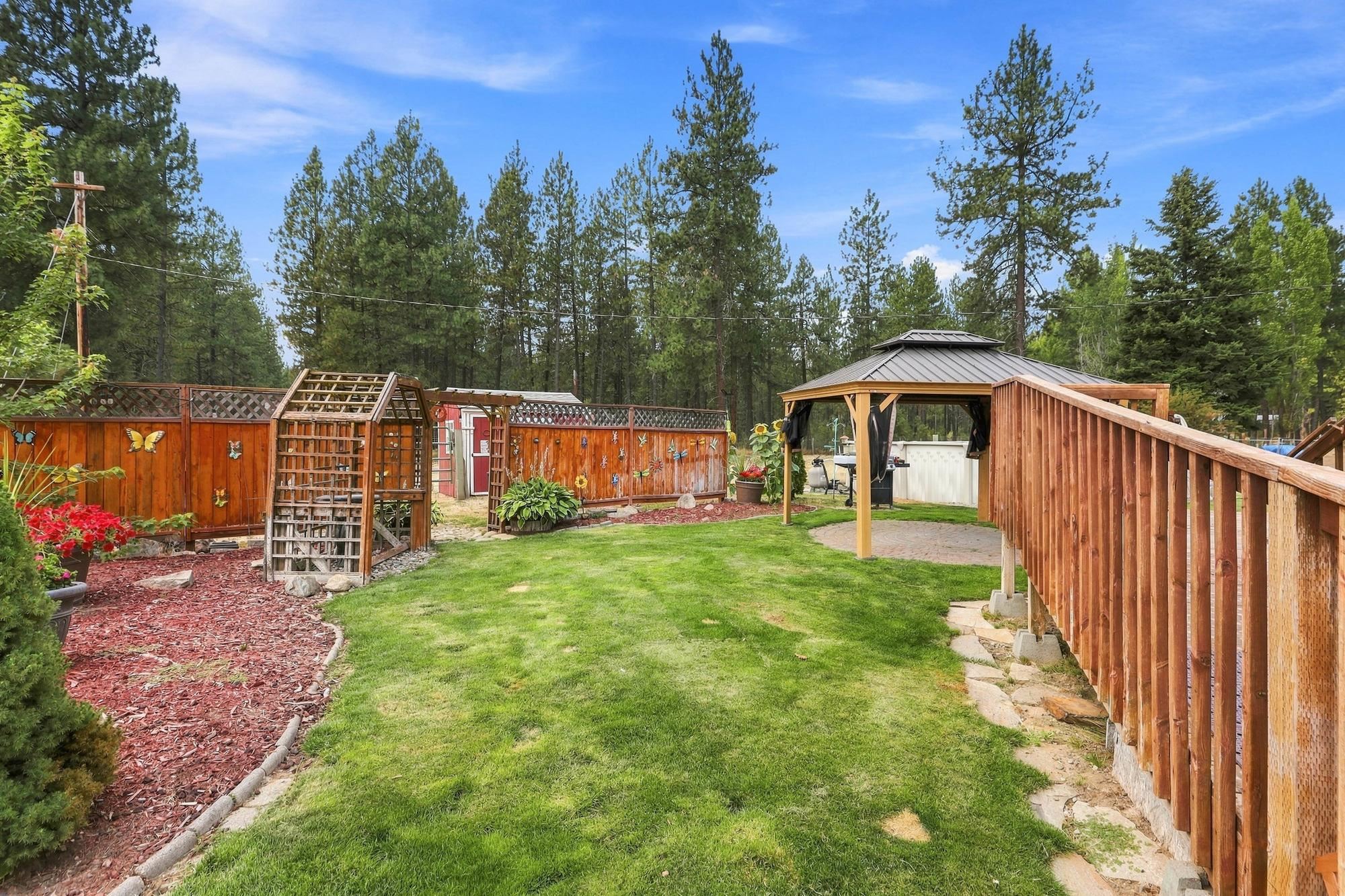 5 W MONTGOMERY Rd - Photo 27