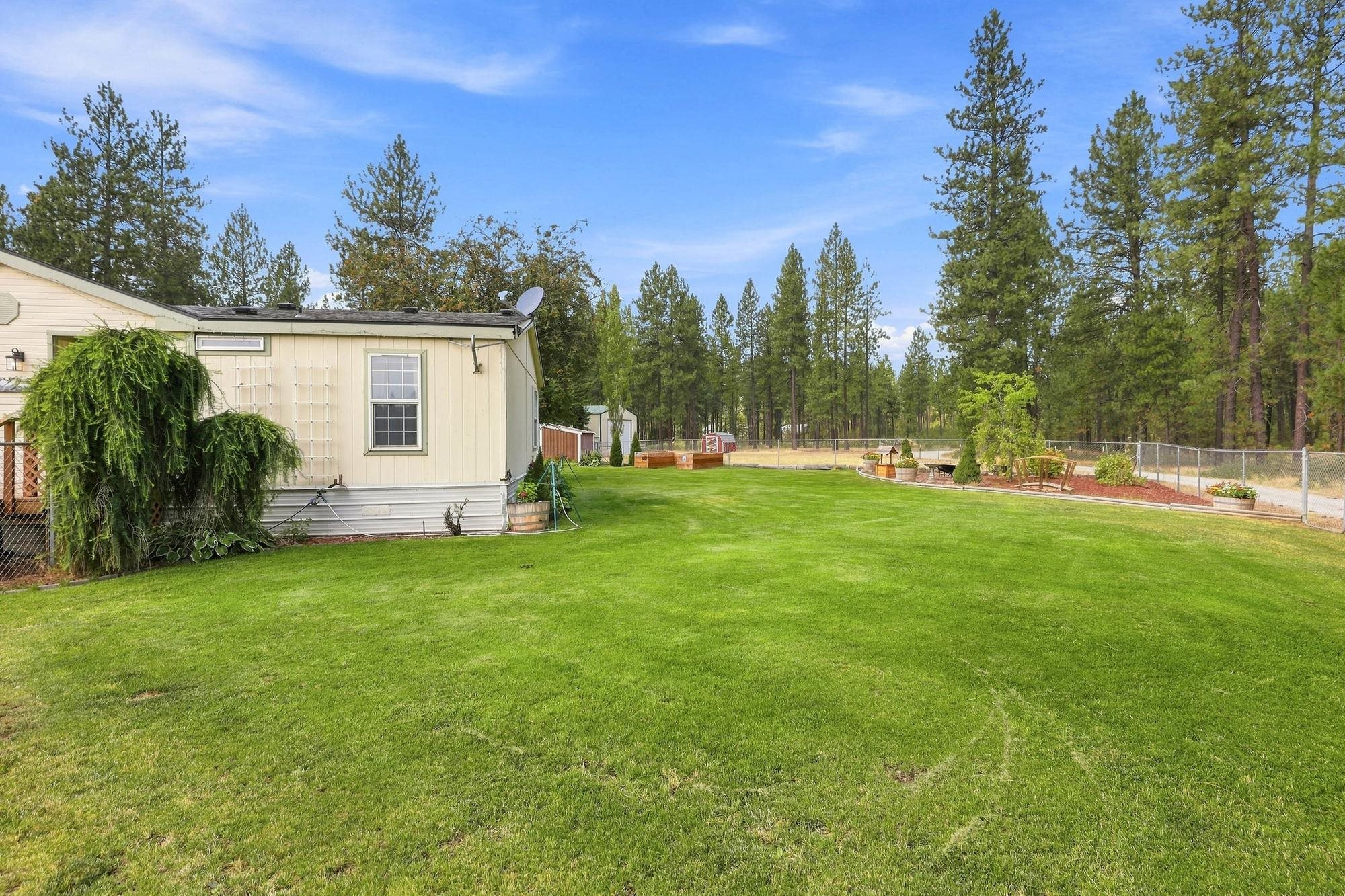 5 W MONTGOMERY Rd - Photo 34