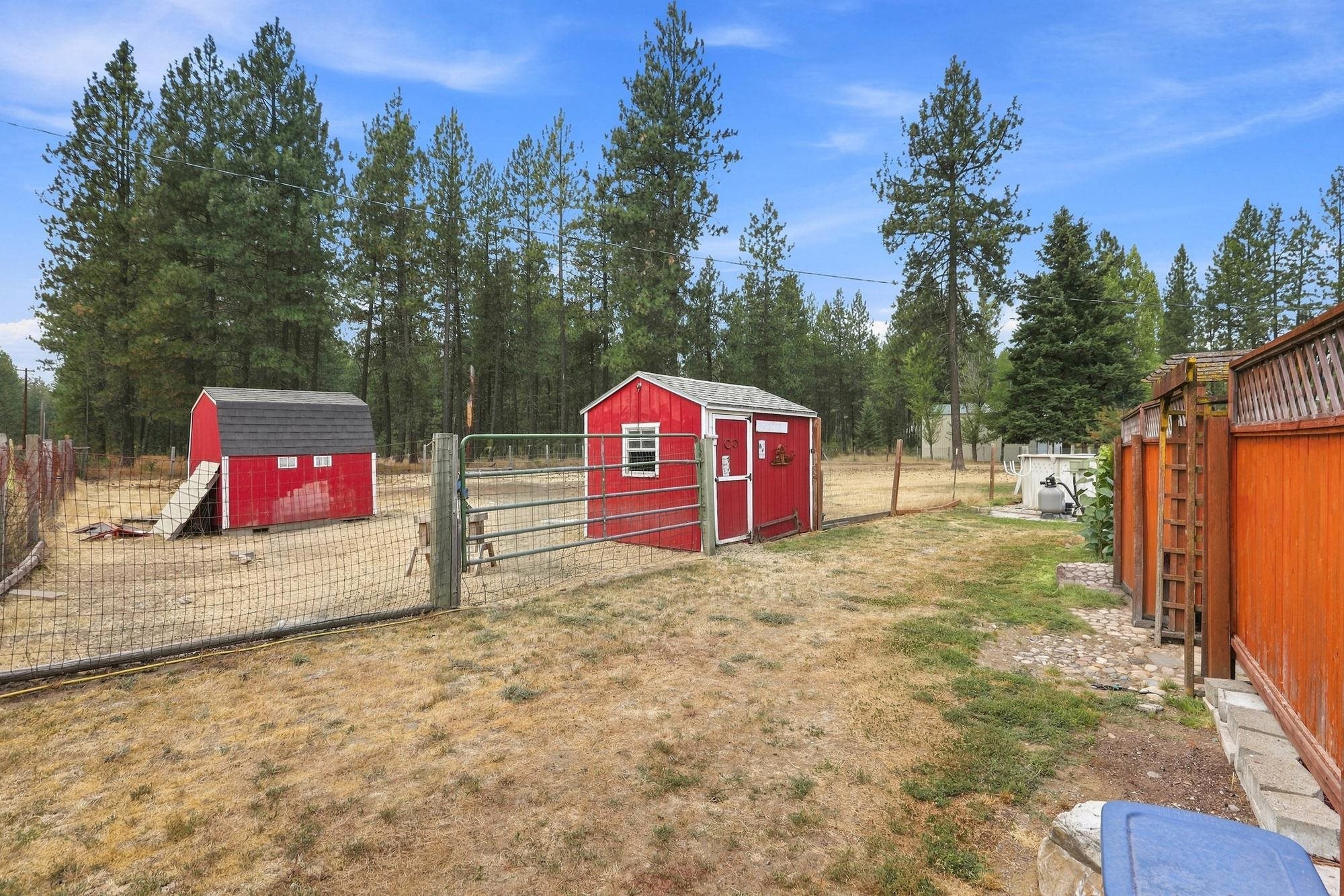 5 W MONTGOMERY Rd - Photo 35