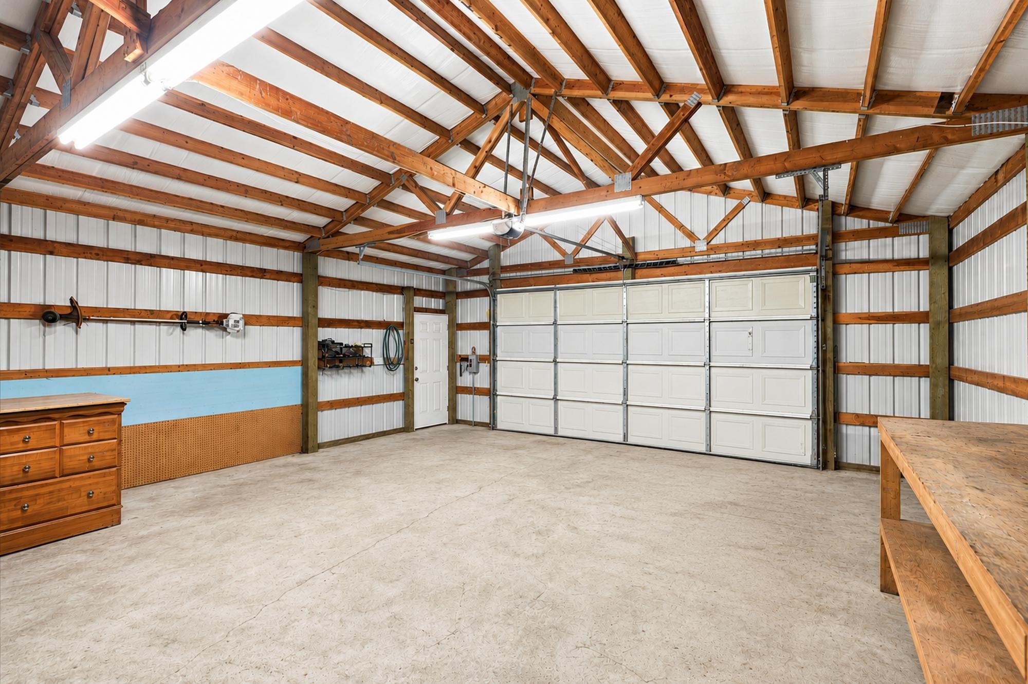 5 W MONTGOMERY Rd - Photo 39