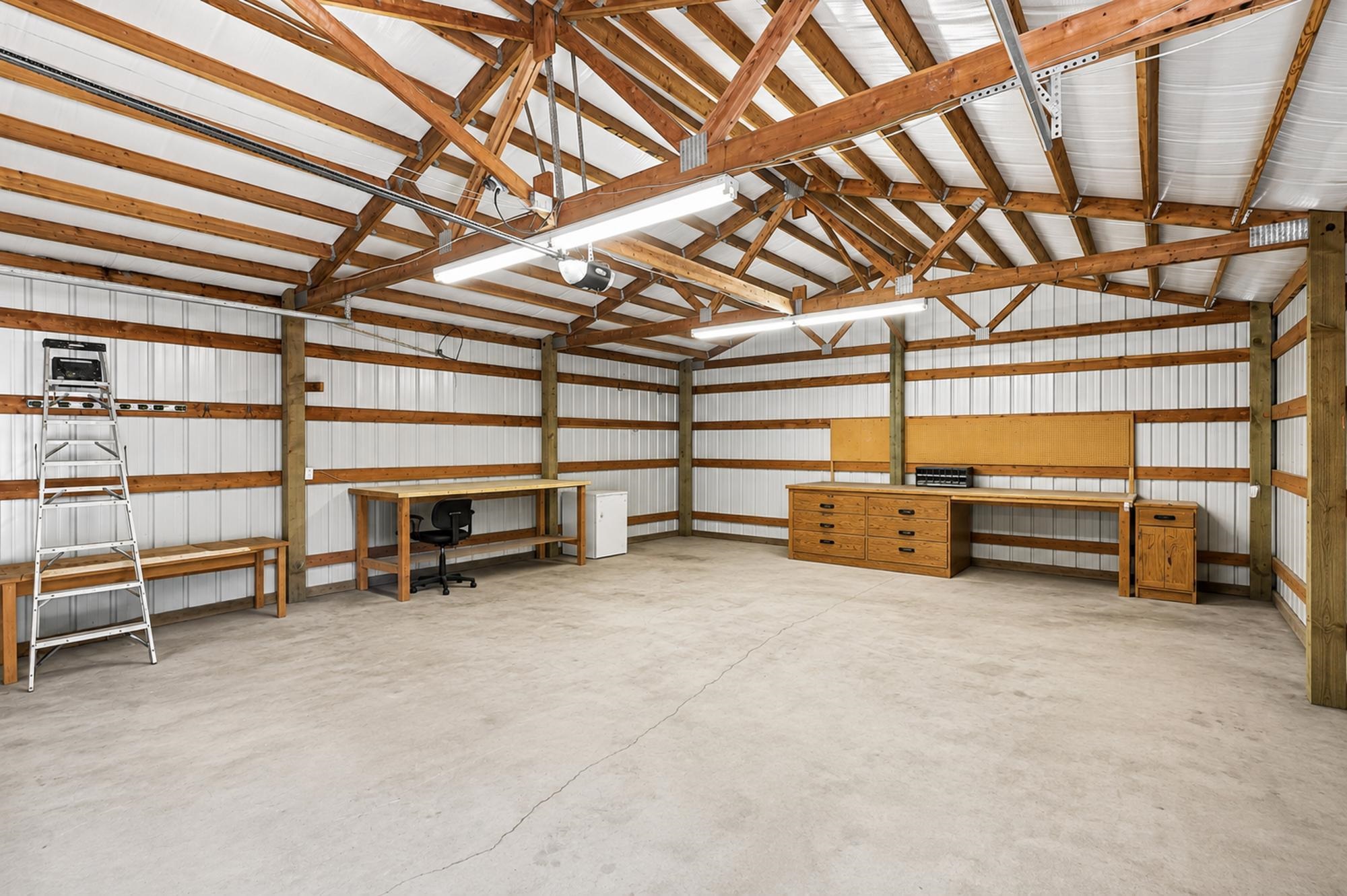 5 W MONTGOMERY Rd - Photo 40