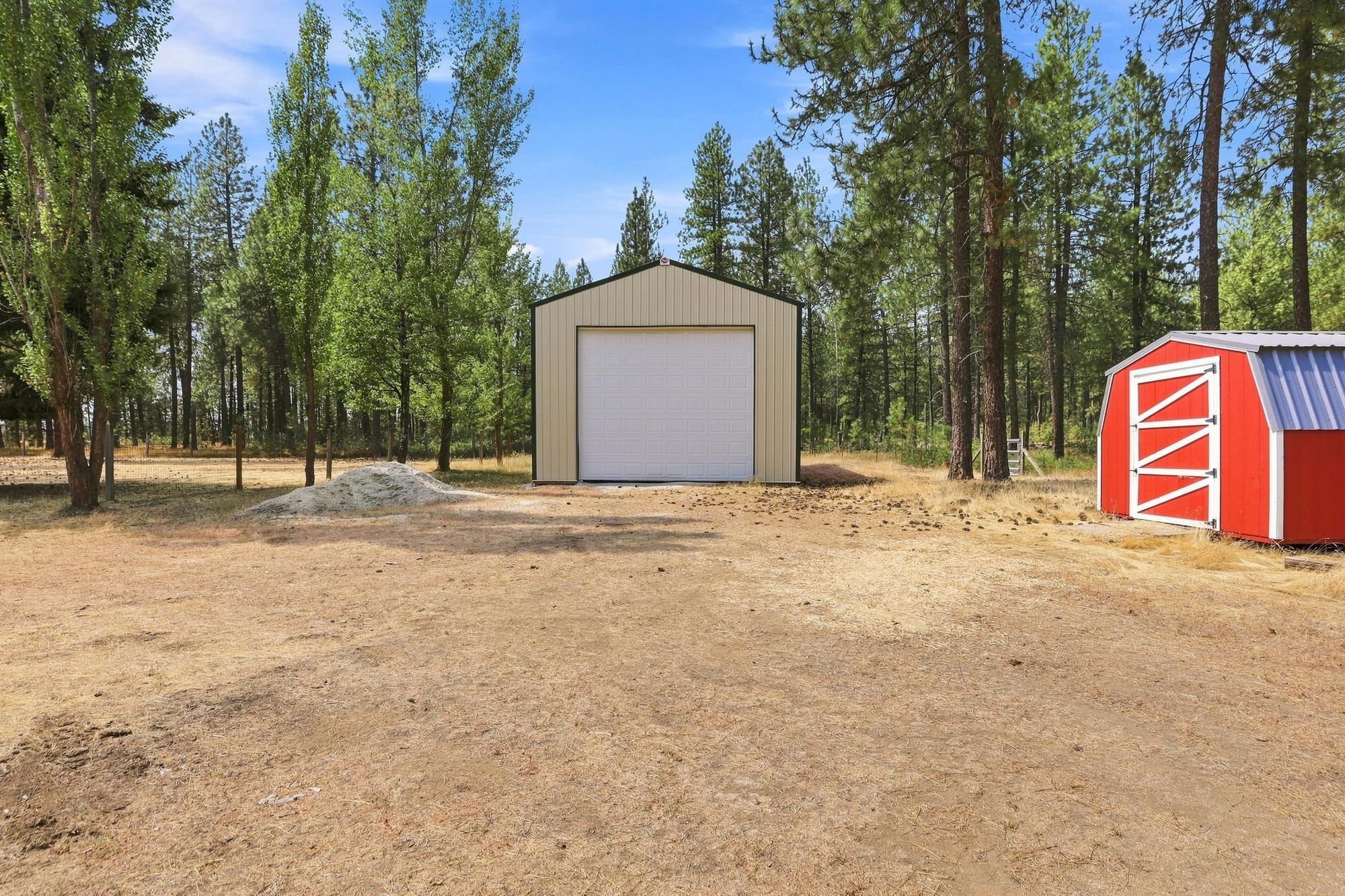 5 W MONTGOMERY Rd - Photo 41