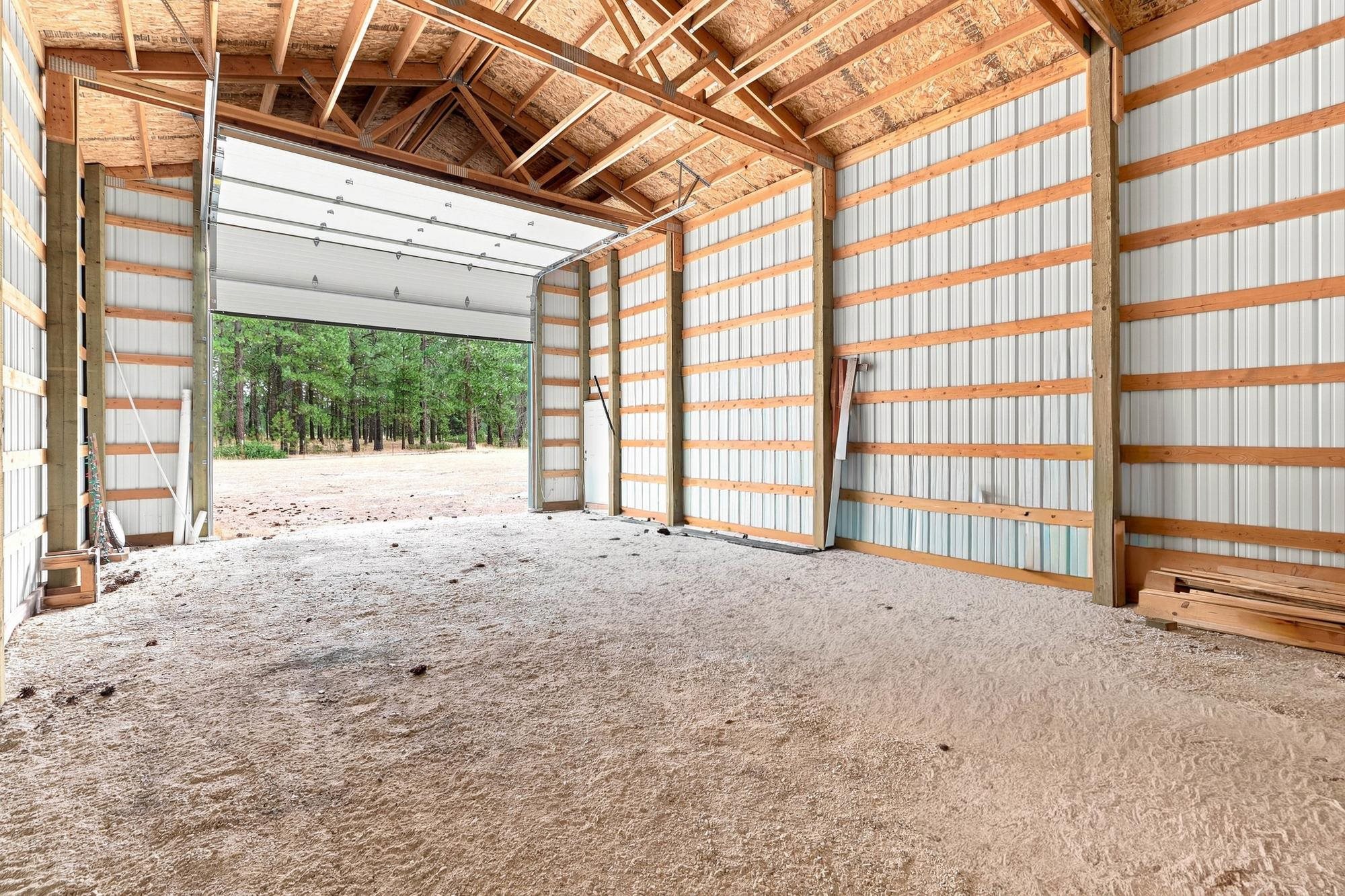 5 W MONTGOMERY Rd - Photo 45