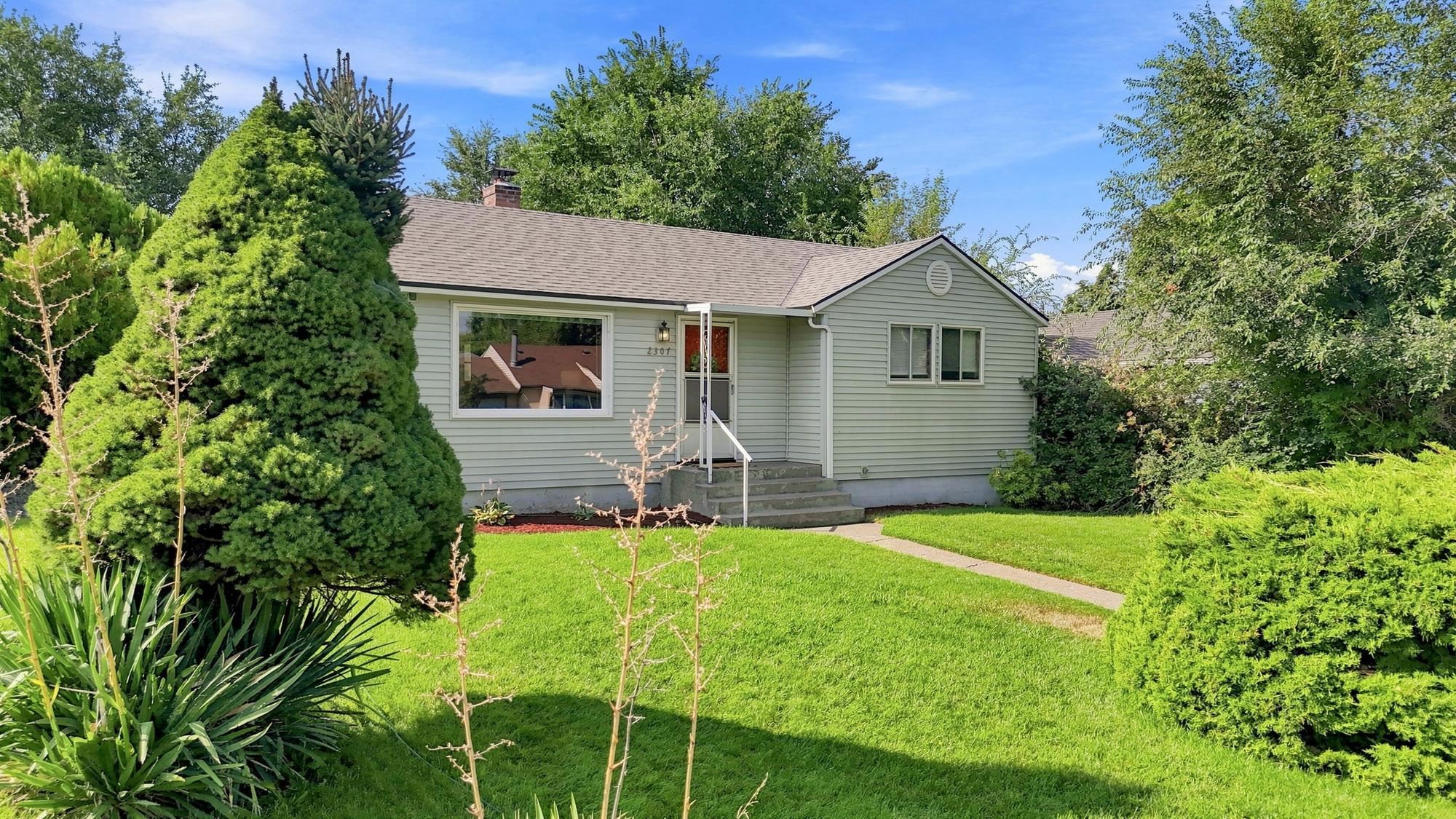 2307 W Broad Ave - Photo 33