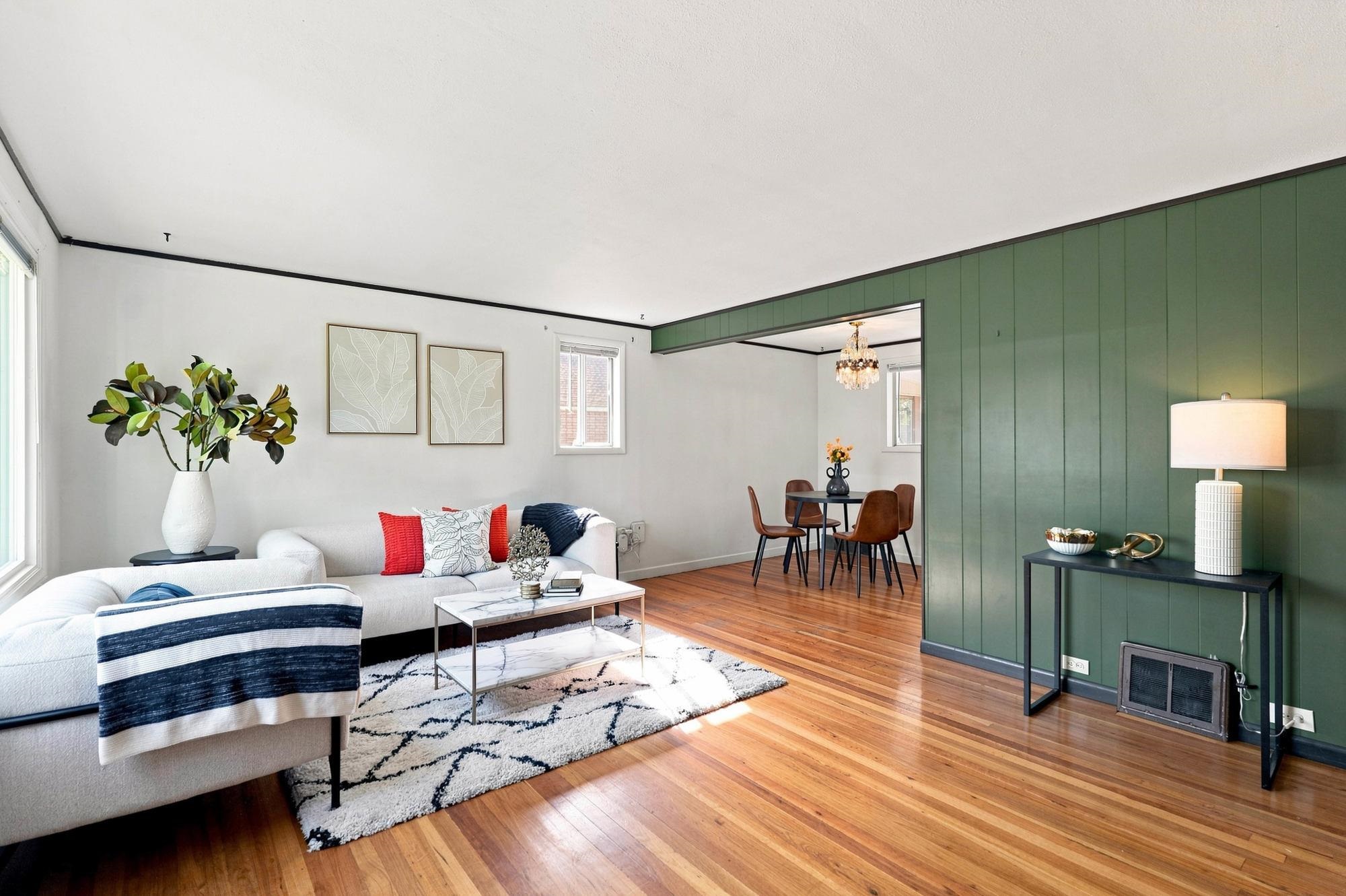 2307 W Broad Ave - Photo 3