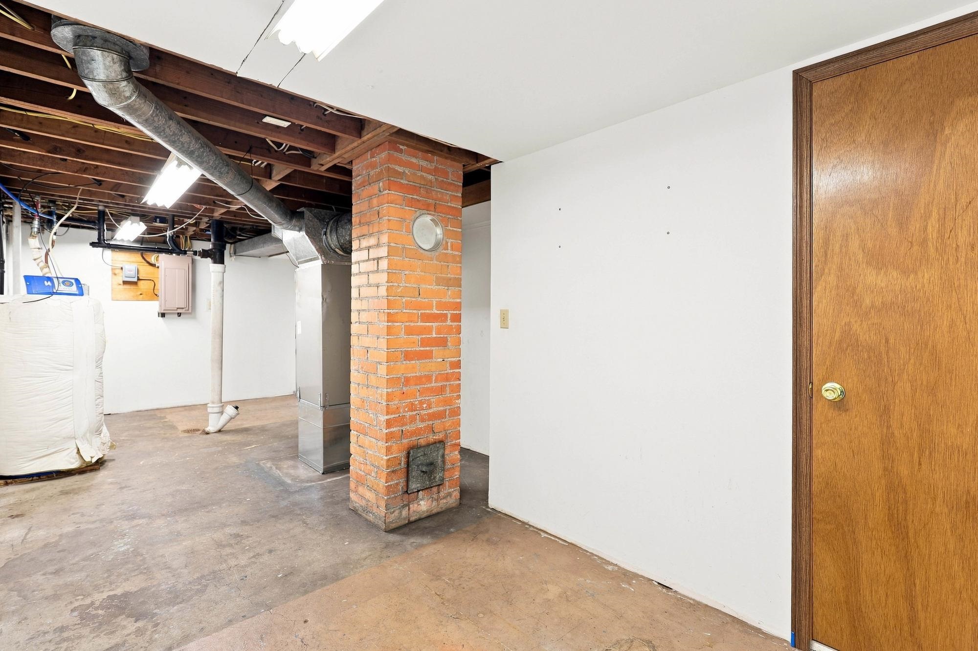2307 W Broad Ave - Photo 19
