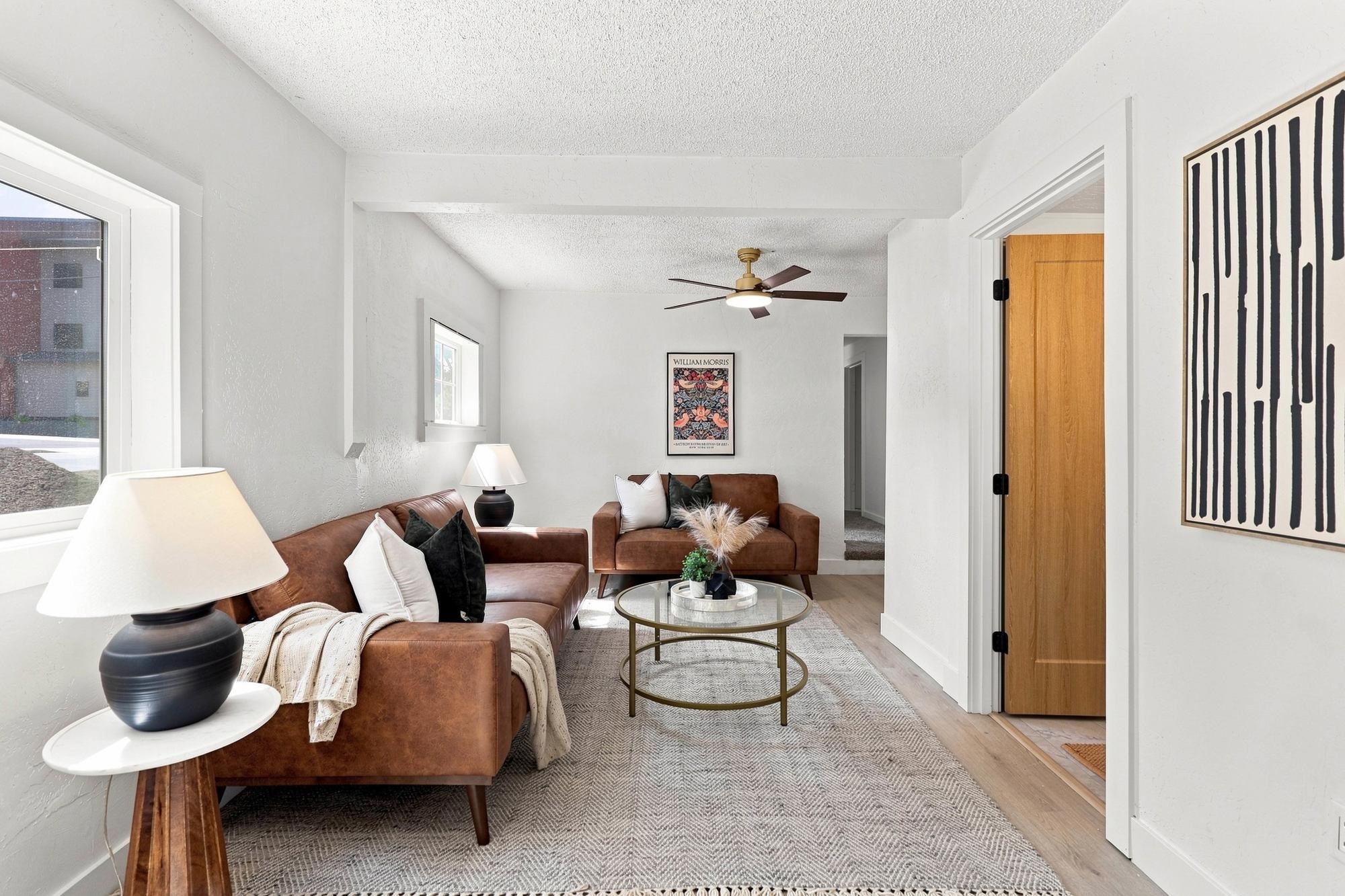 10515 E 10th Ave - Photo 3