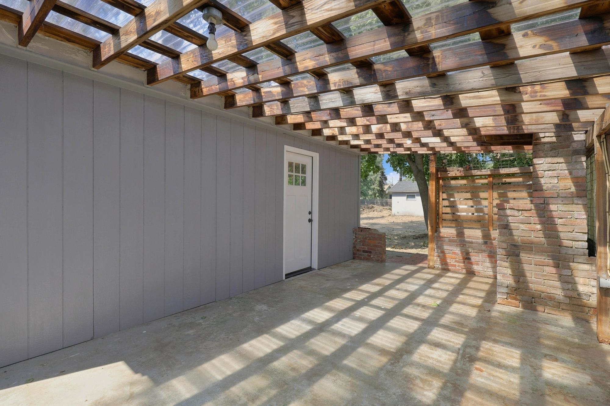 10515 E 10th Ave - Photo 20