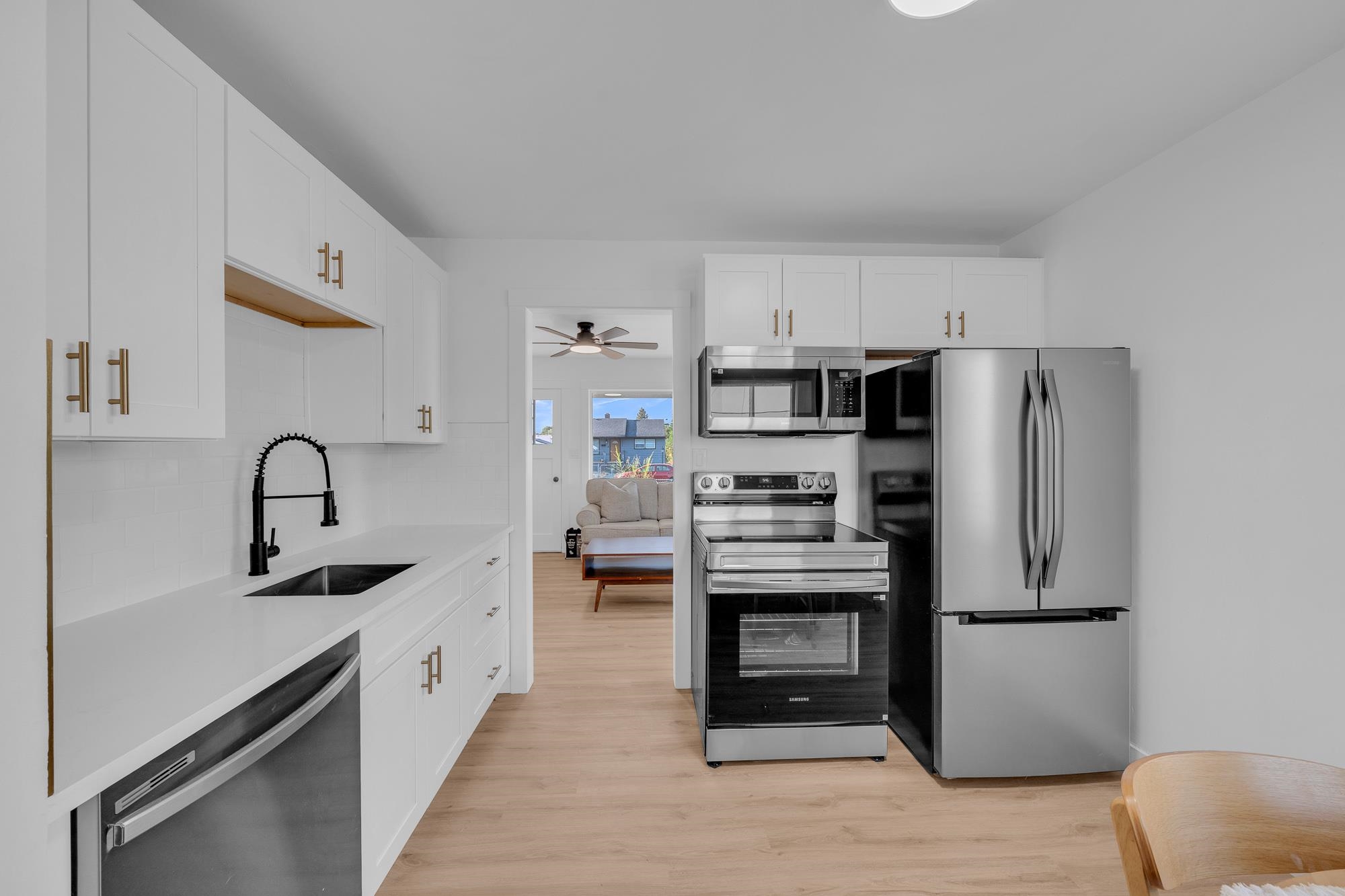 1516 E Dalke Ave - Photo 2