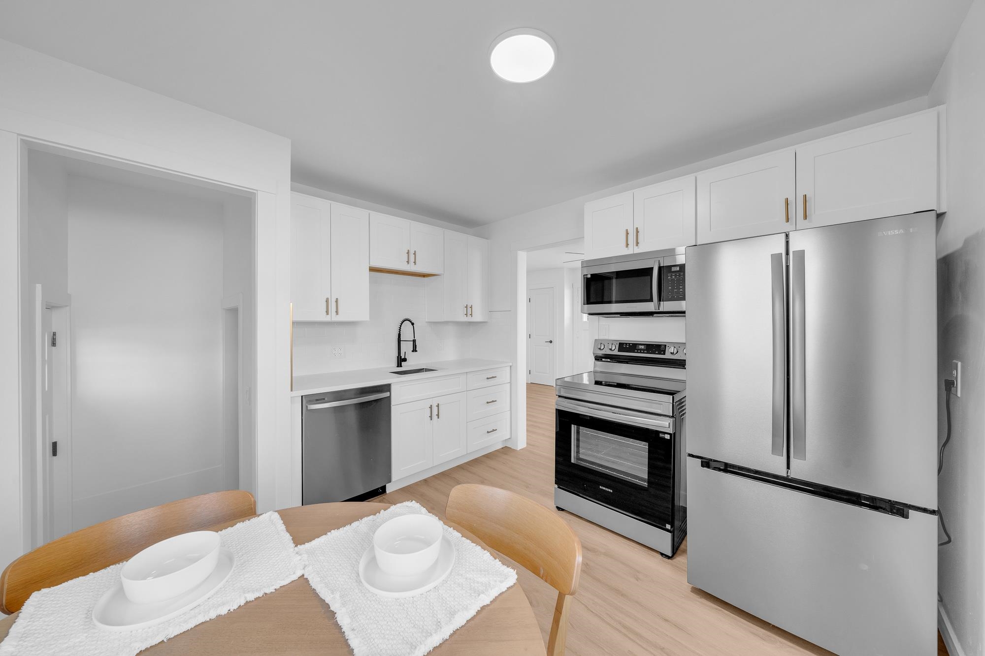 1516 E Dalke Ave - Photo 3