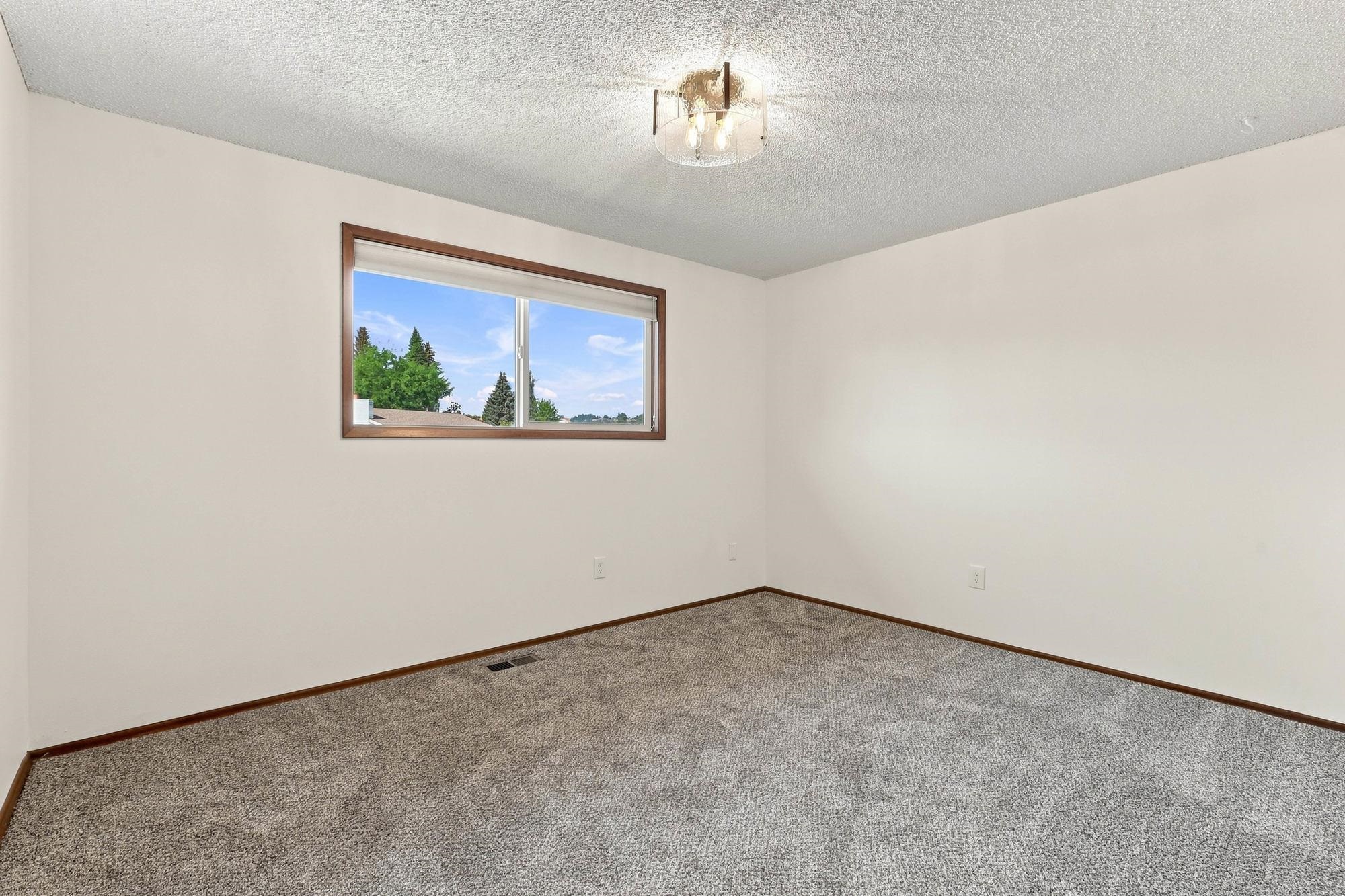 211 E Astor Dr - Photo 15