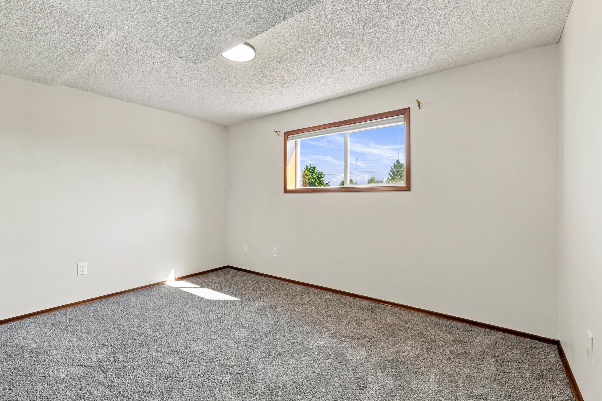 211 E Astor Dr - Photo 23