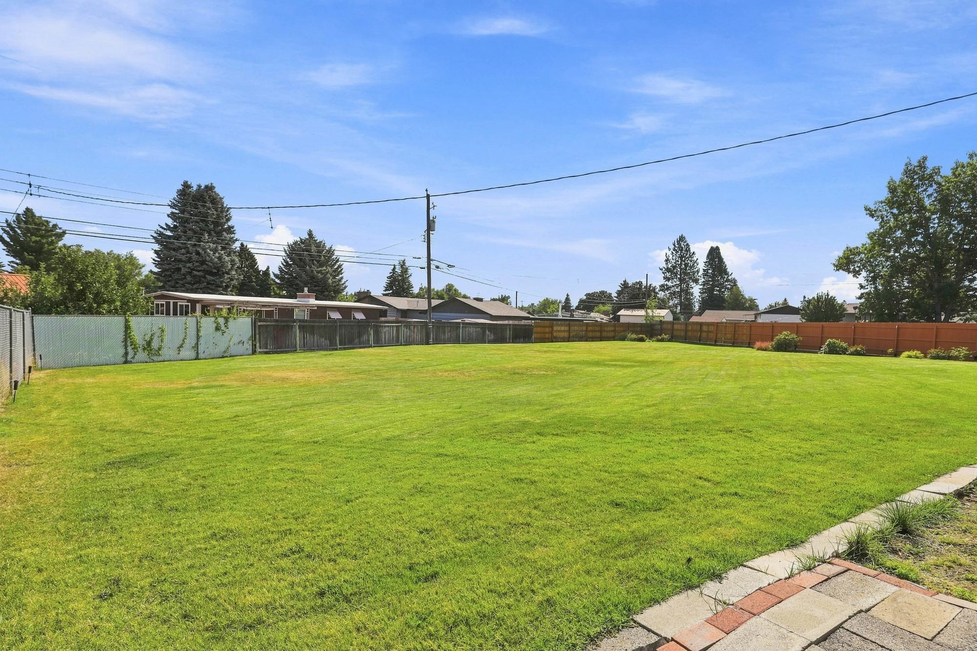 211 E Astor Dr - Photo 35