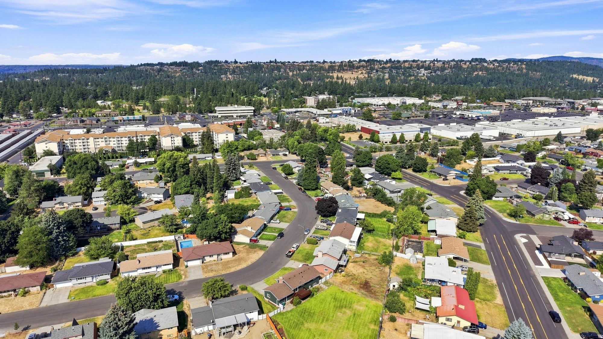 211 E Astor Dr - Photo 42