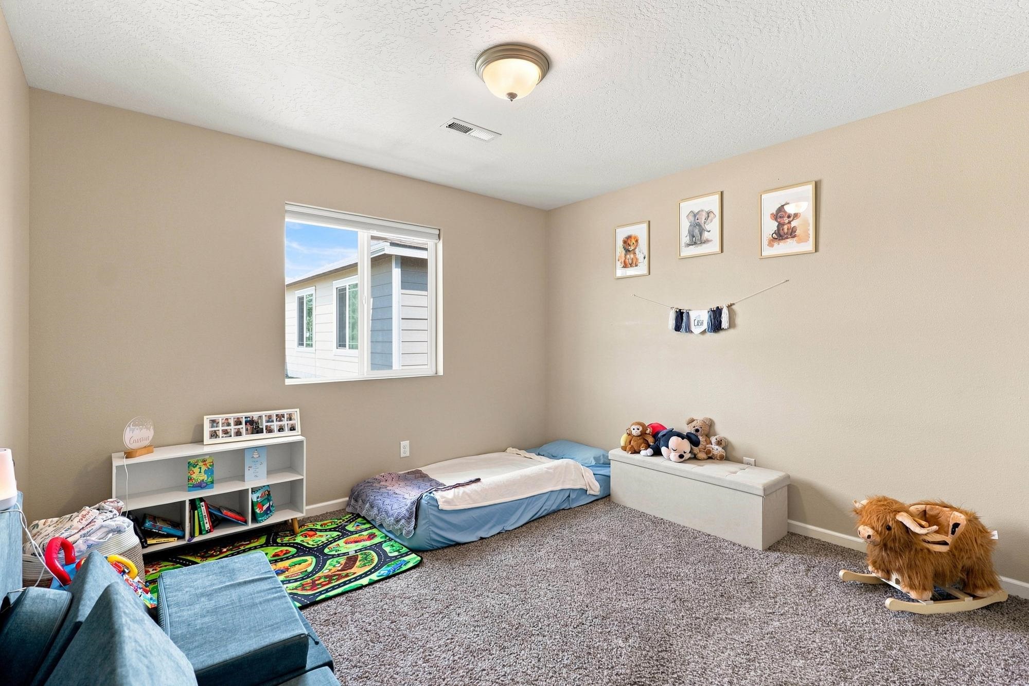 123 S WILLAMETTE St - Photo 20