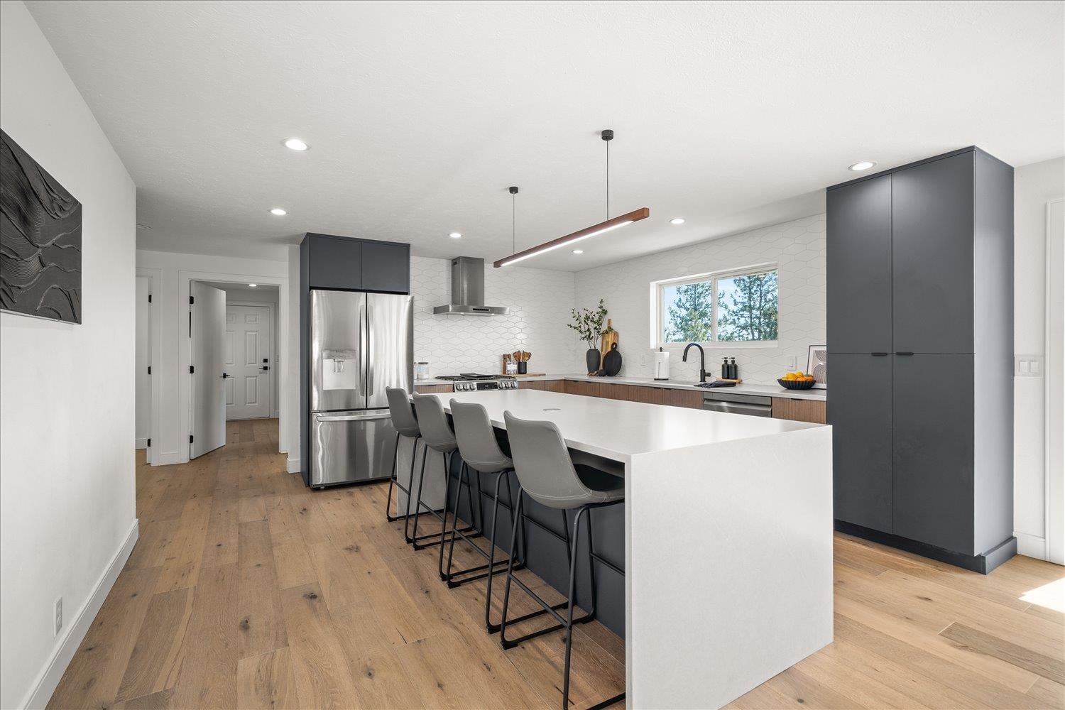 8312 N Northview Rd - Photo 9