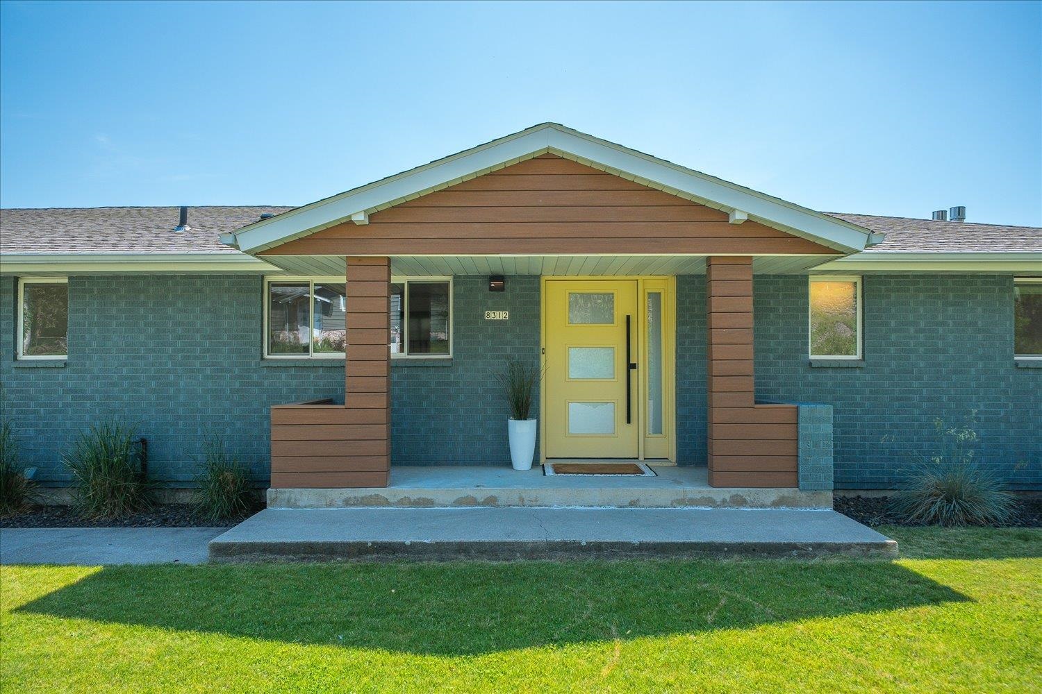 8312 N Northview Rd - Photo 48