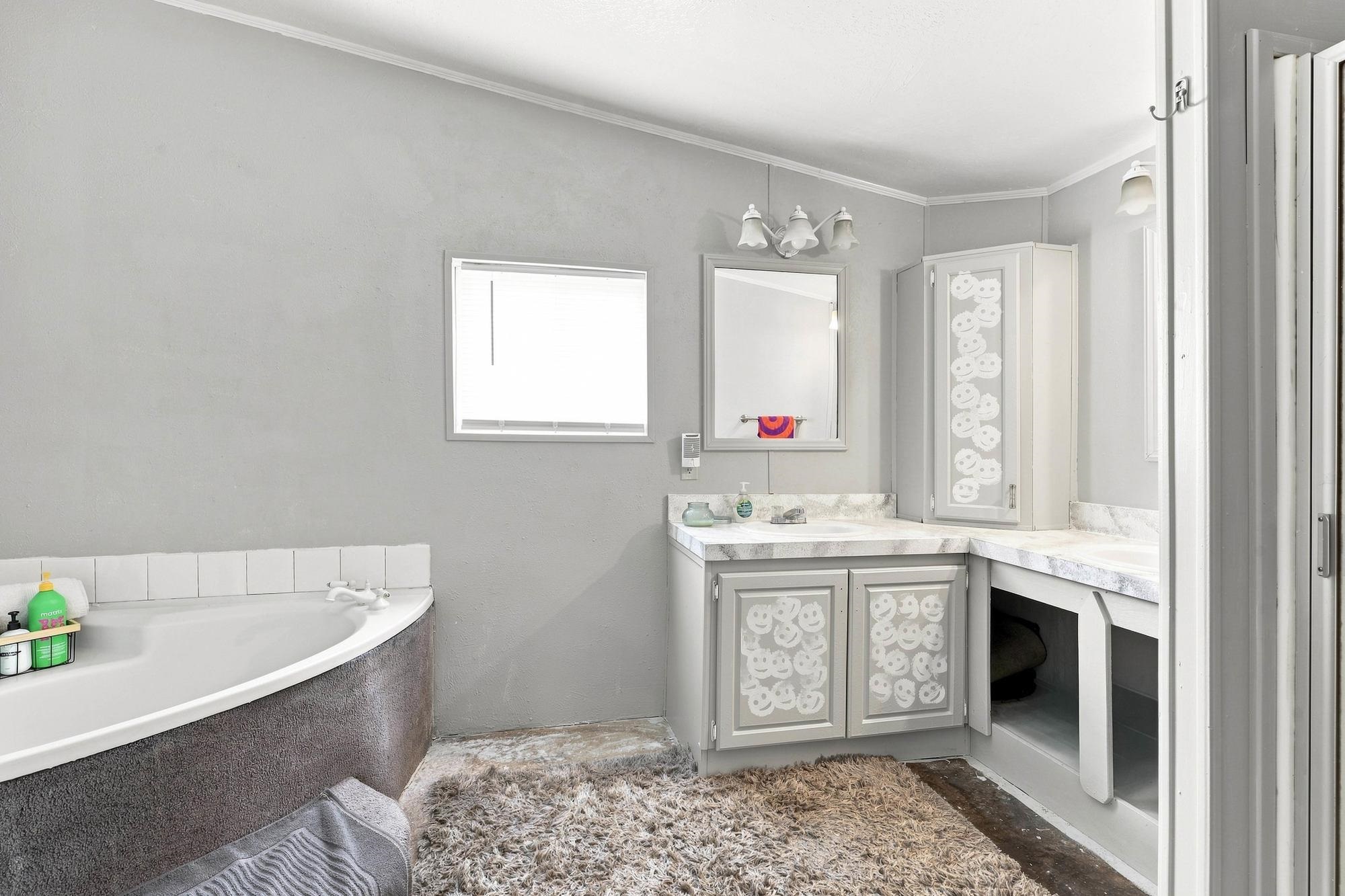 5015 N Campbell Rd - Photo 10