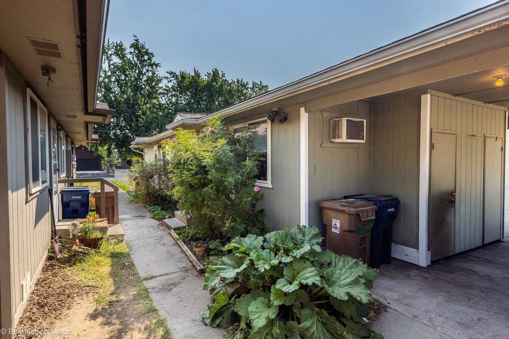 6417 N Lee St - Photo 9