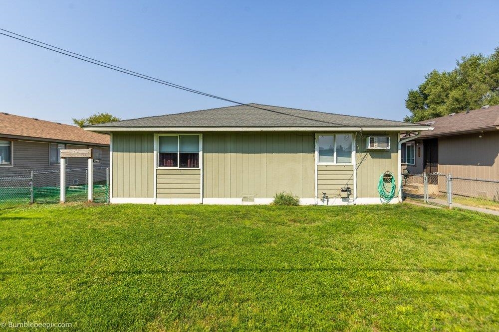 6417 N Lee St - Photo 2