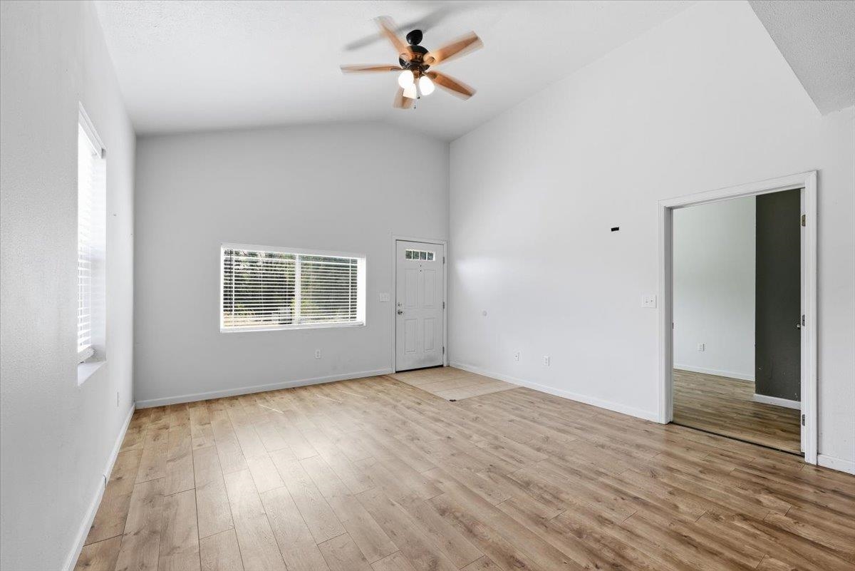 2929 E Jackson Ave - Photo 6
