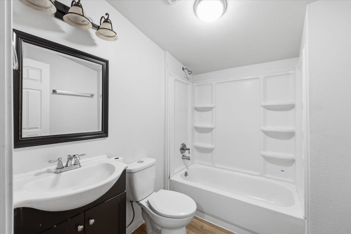2929 E Jackson Ave - Photo 17