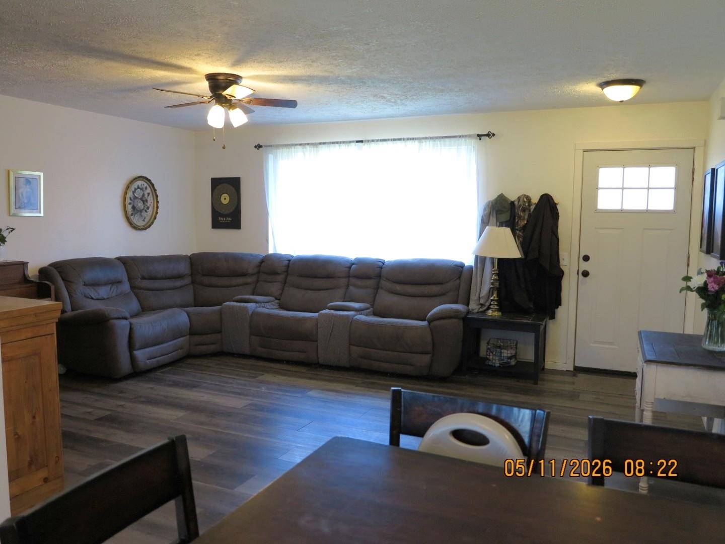 107 W James St - Photo 6