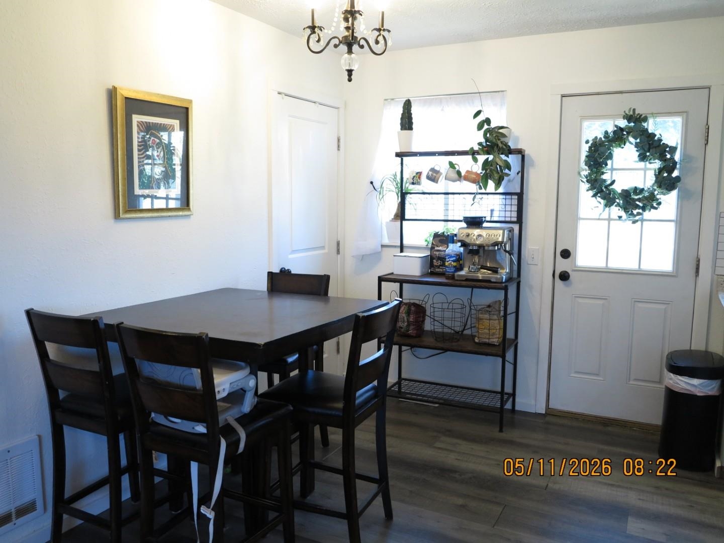 107 W James St - Photo 14