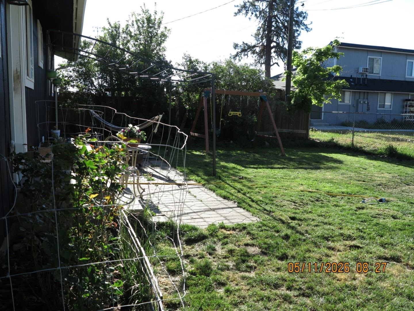 107 W James St - Photo 29