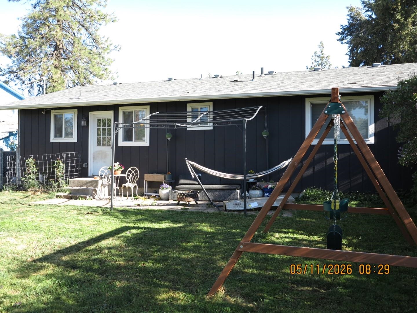 107 W James St - Photo 31
