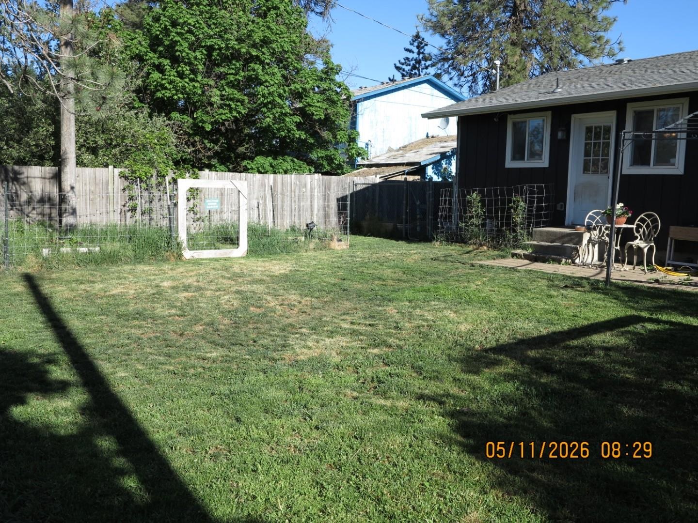 107 W James St - Photo 32