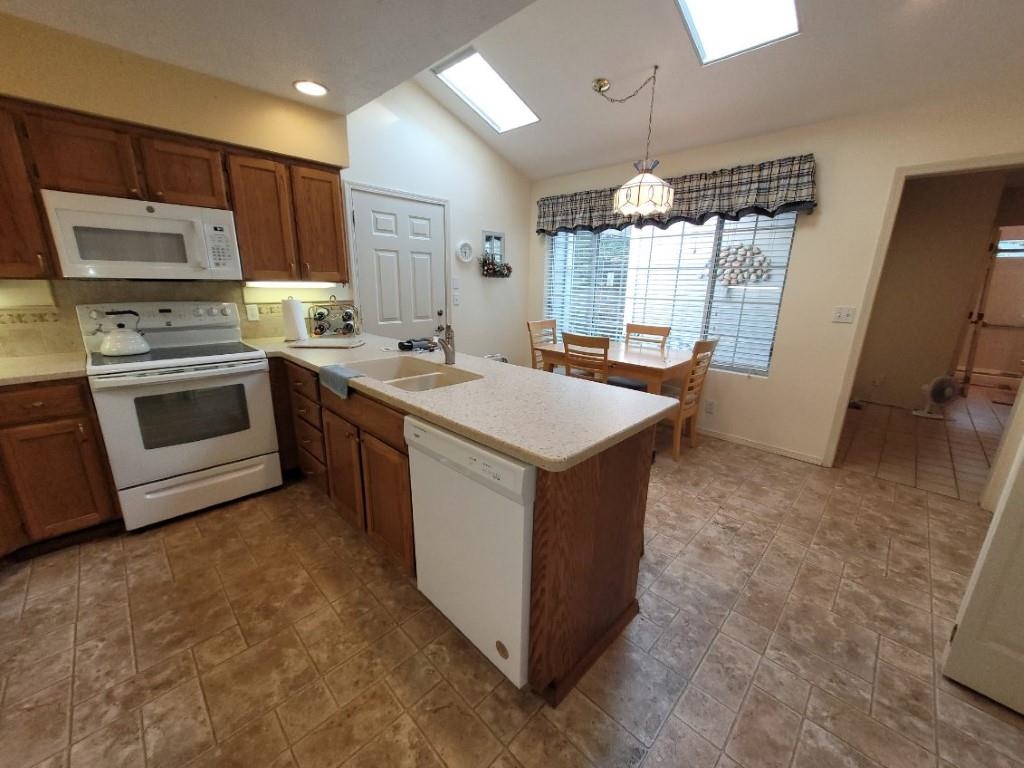624 W Holmberg Ln - Photo 12