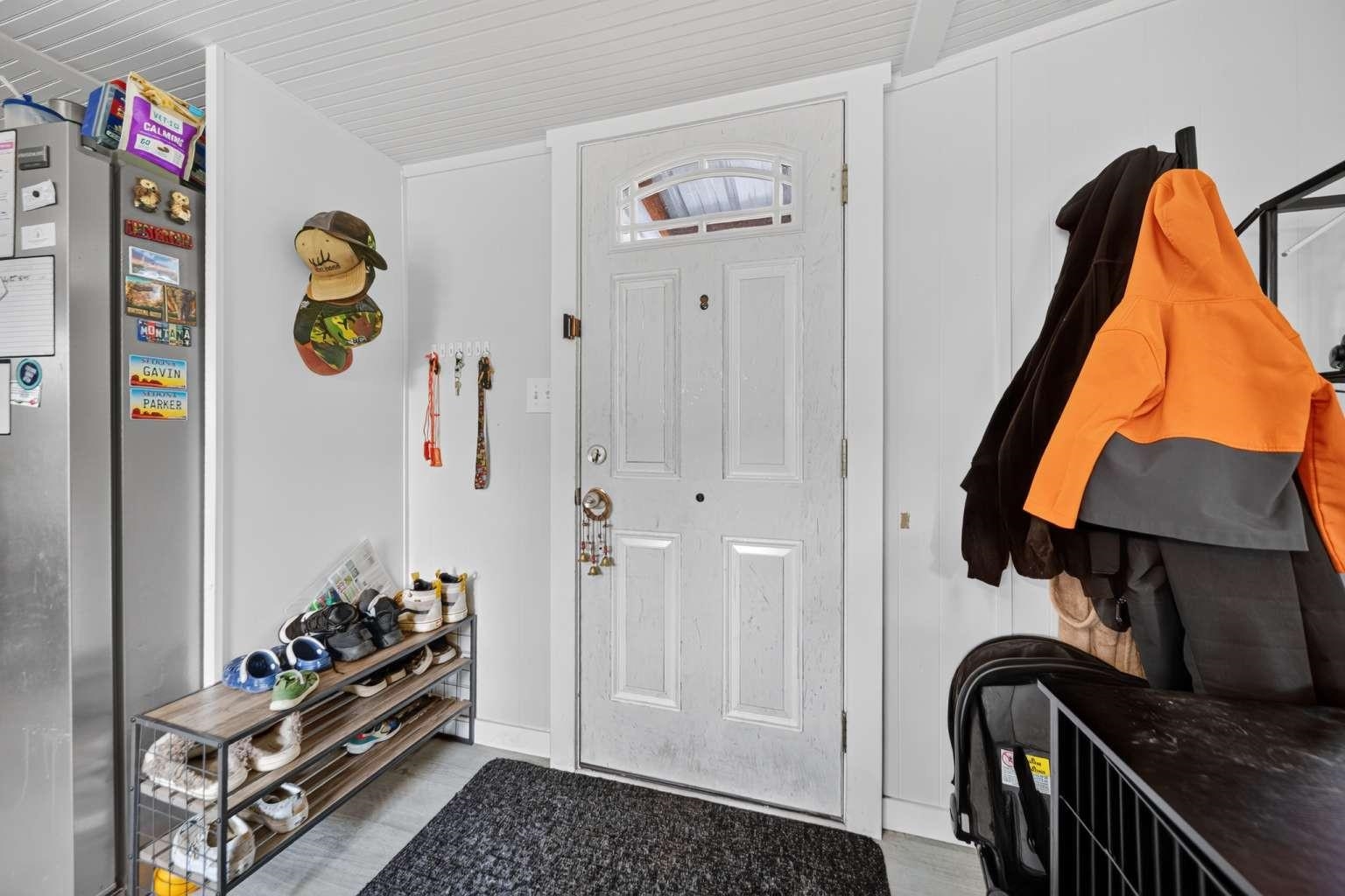426 E 6TH Ave - Photo 18