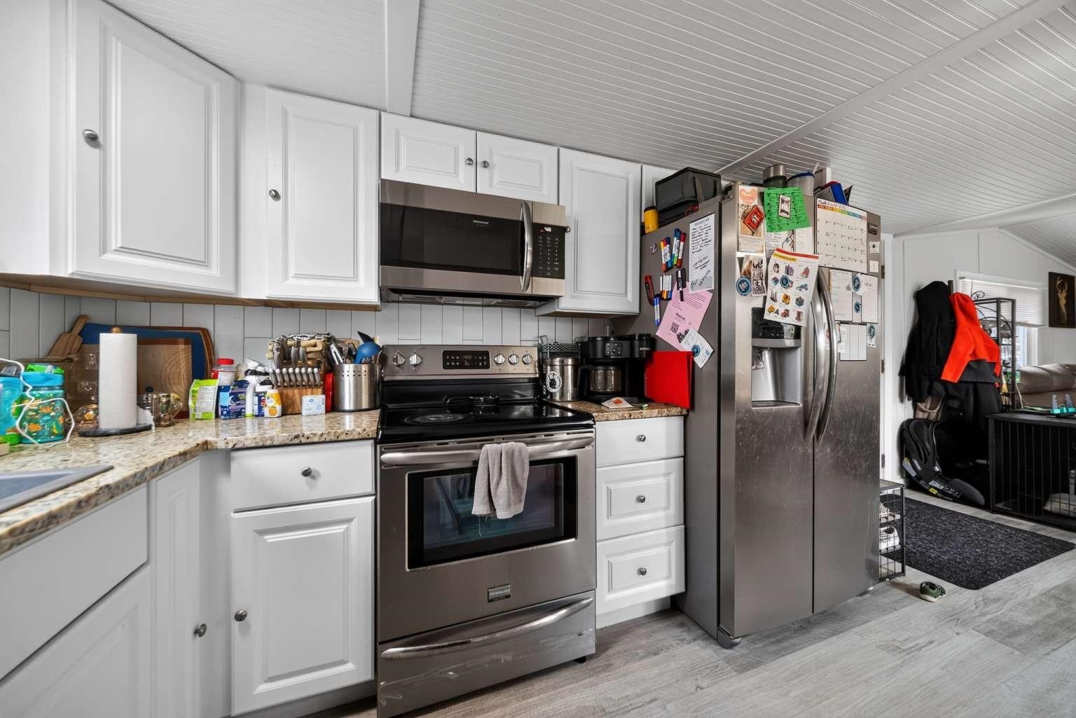 426 E 6TH Ave - Photo 29