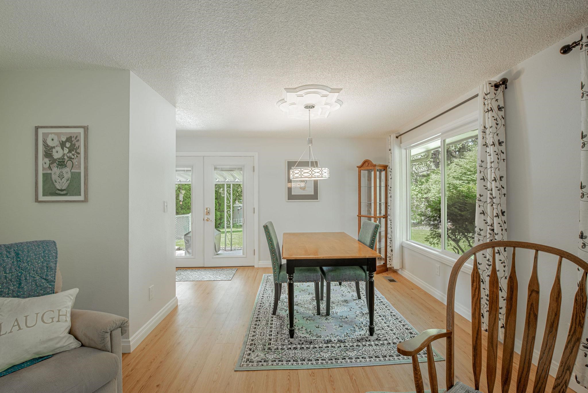 9924 N Woodridge Dr - Photo 11