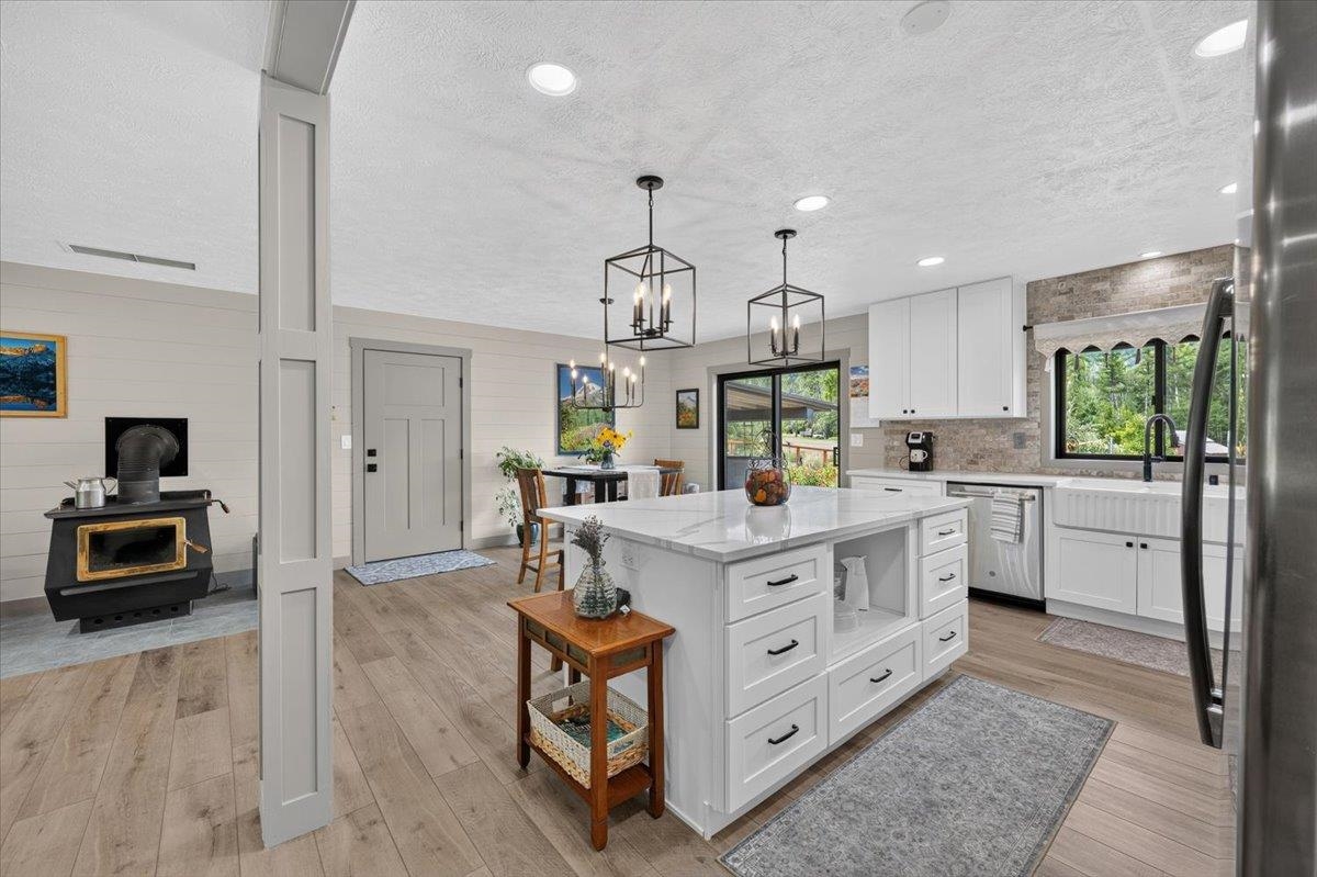 2781 Clarke Rd - Photo 5