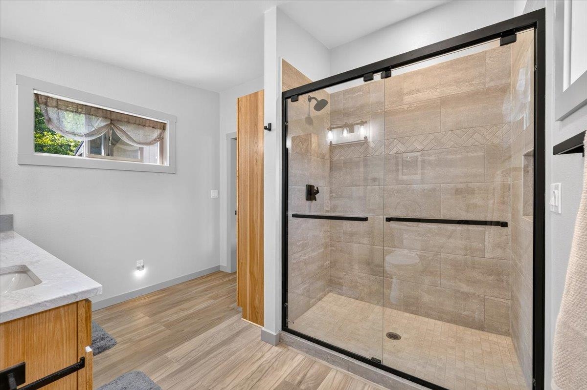 2781 Clarke Rd - Photo 12