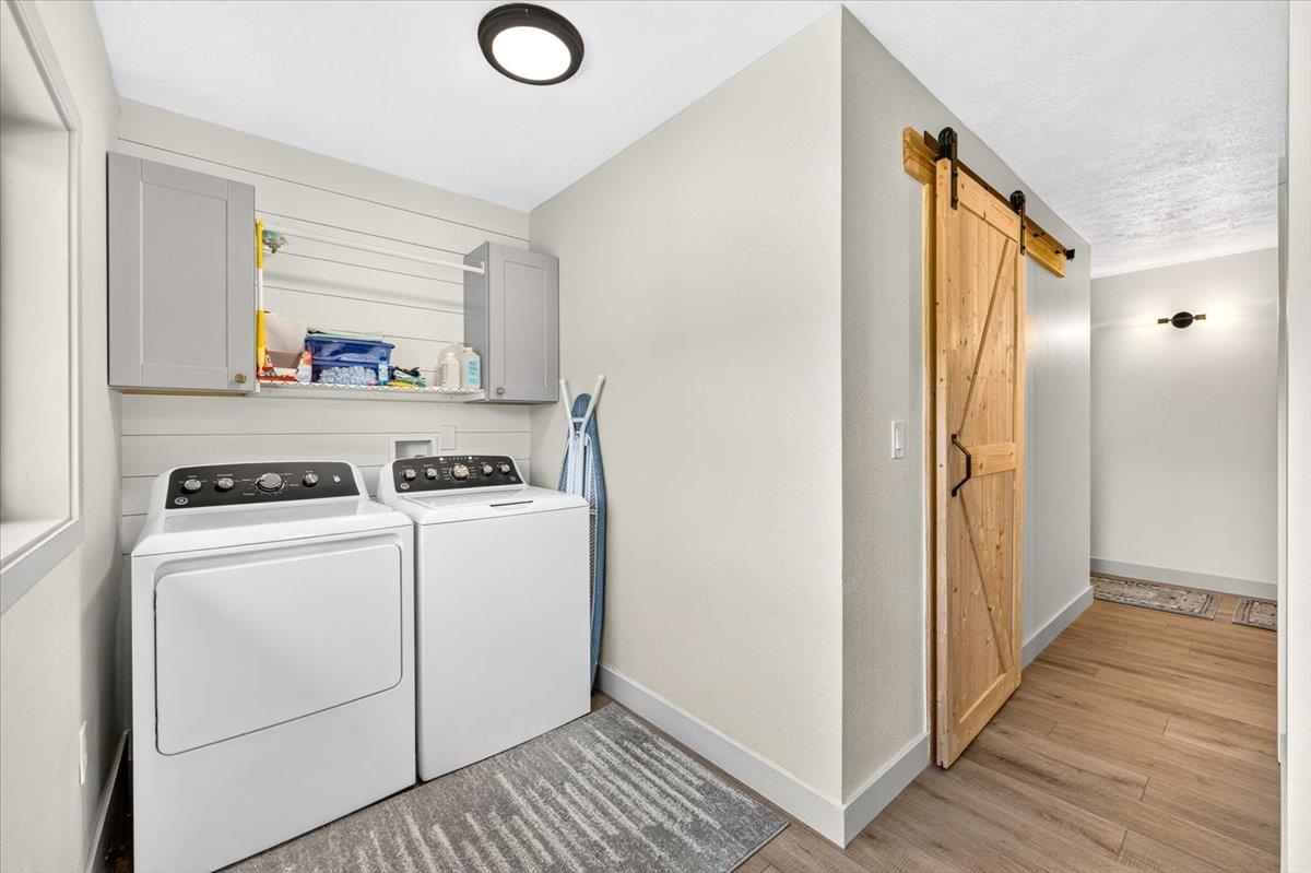 2781 Clarke Rd - Photo 17