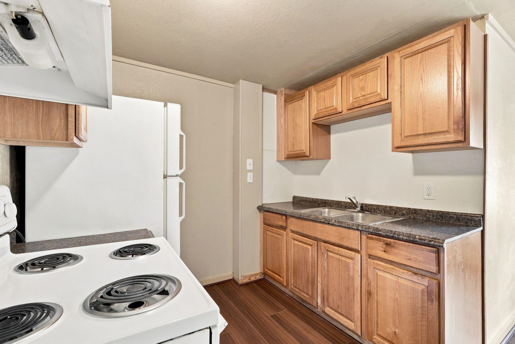 603 W Augusta Ave - Photo 9