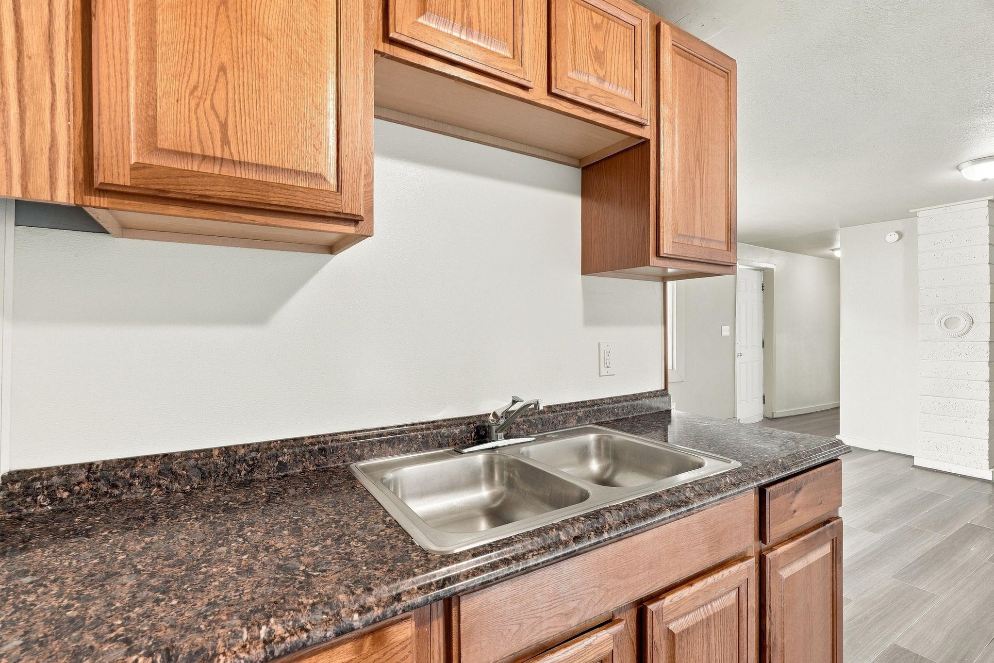 603 W Augusta Ave - Photo 10