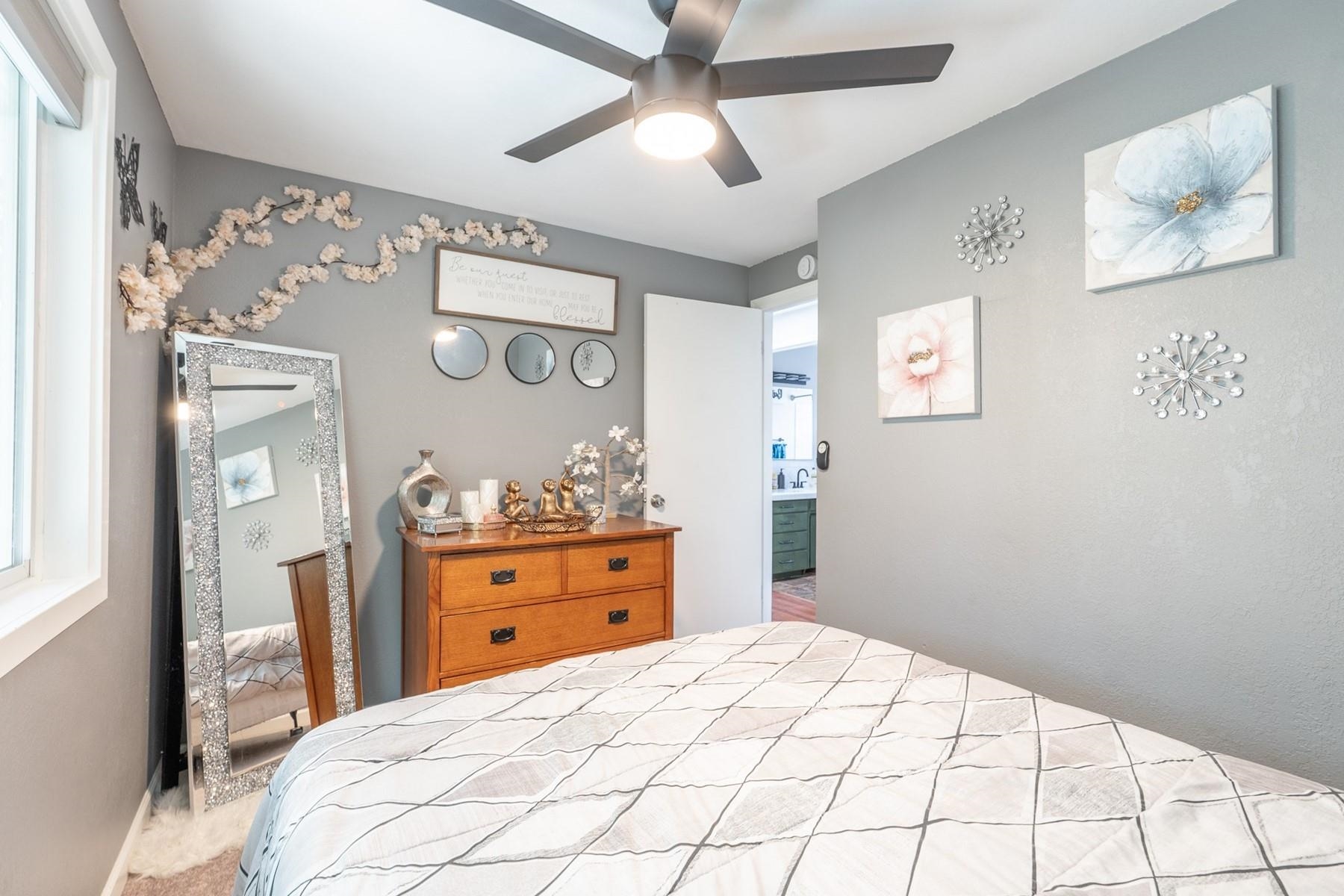 701 E Bismark Ave - Photo 11