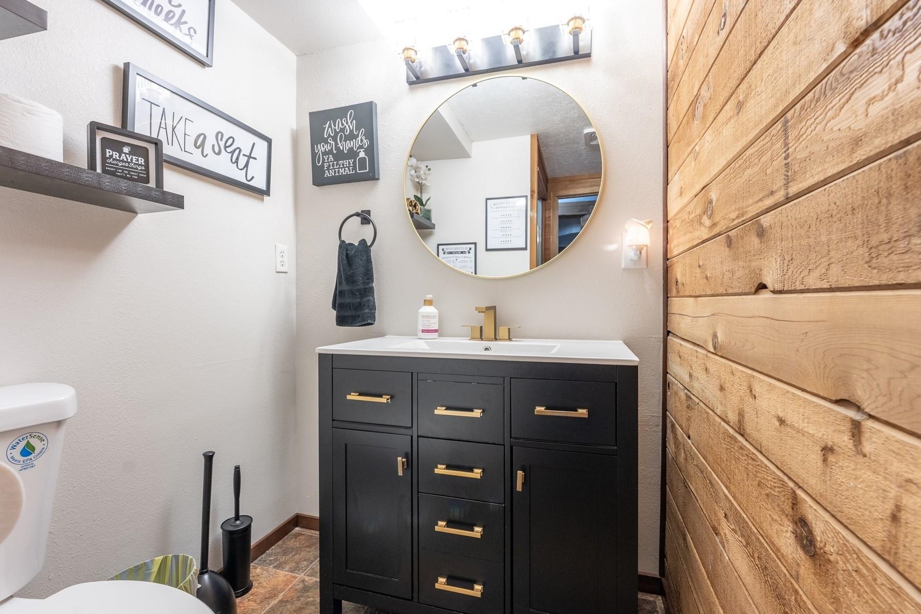 701 E Bismark Ave - Photo 15