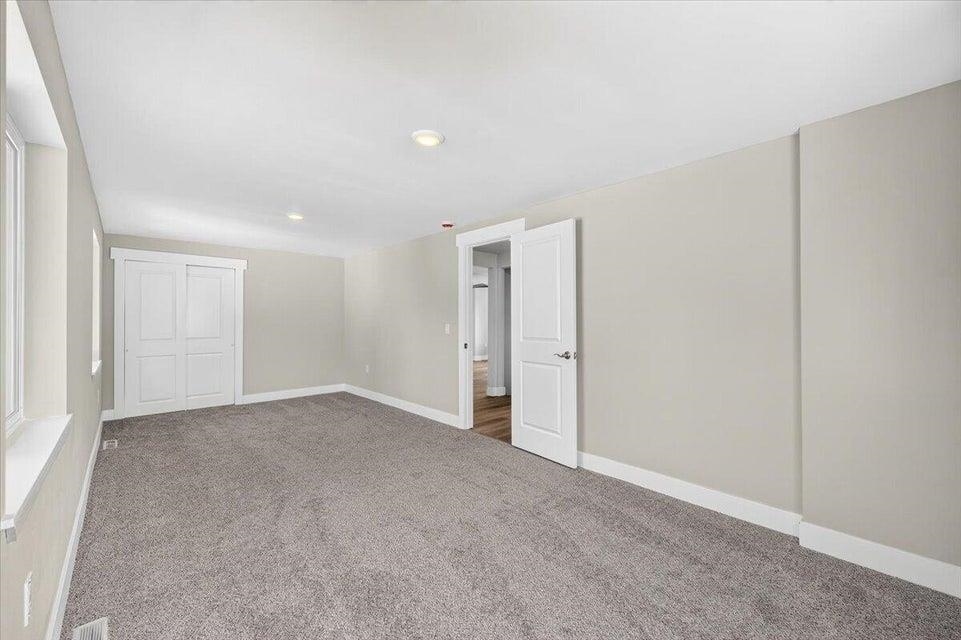 1025 E Ivy Ave - Photo 11