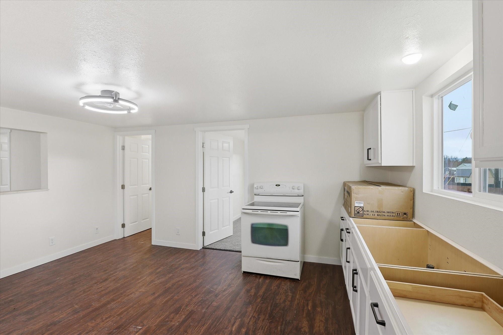 14902 E Valleyway Ave - Photo 9