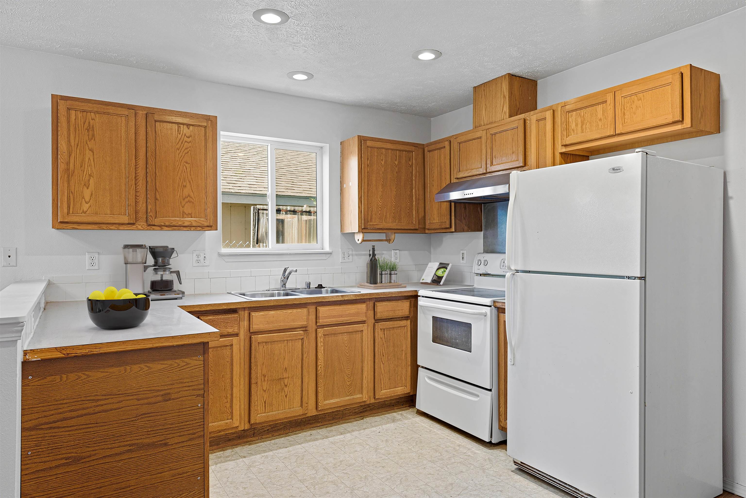 2424 W Dean Ave - Photo 10